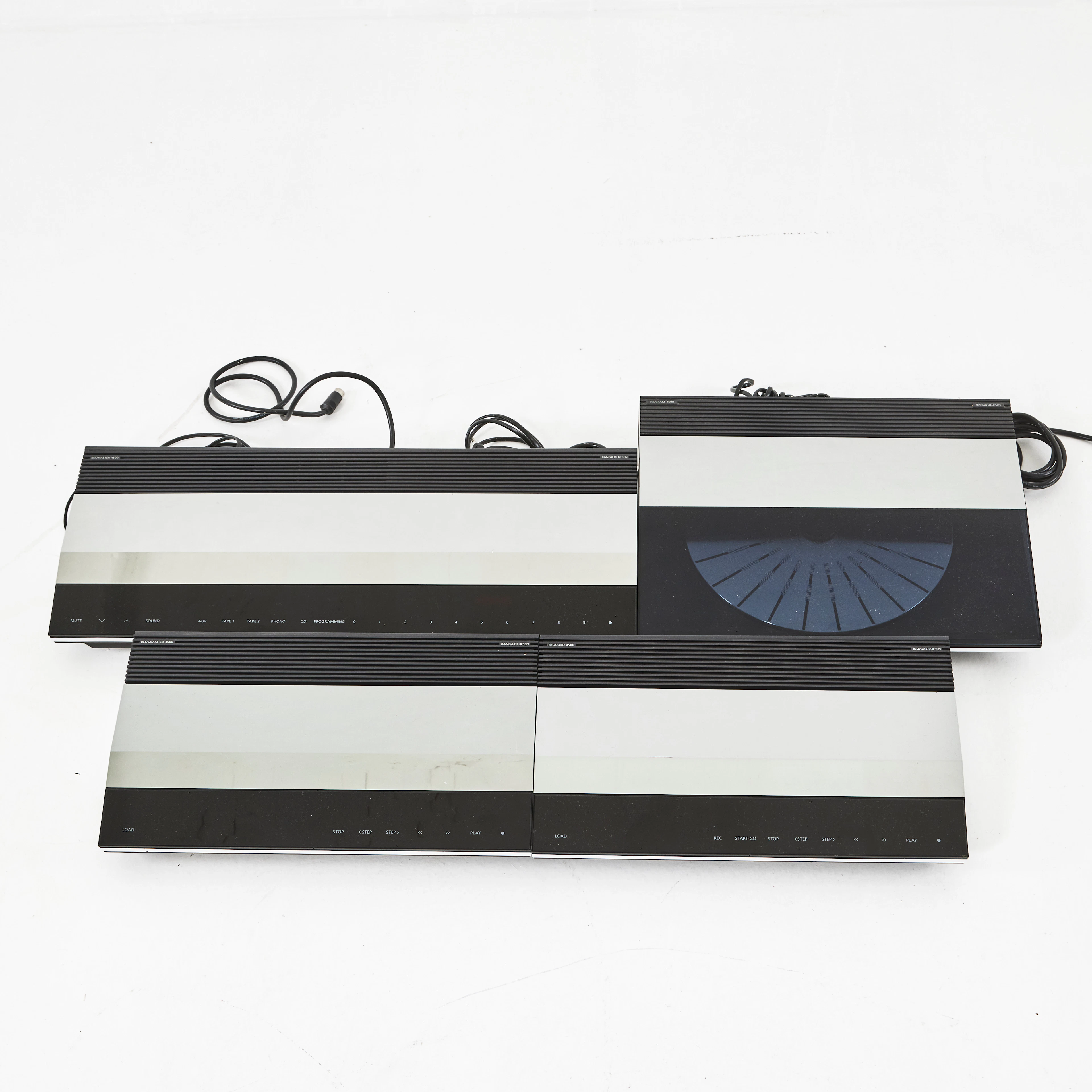 BANG & OLUFSEN. musikanläggning, 4 delar, b.la. "Beomaster 4500", 1980-tal.