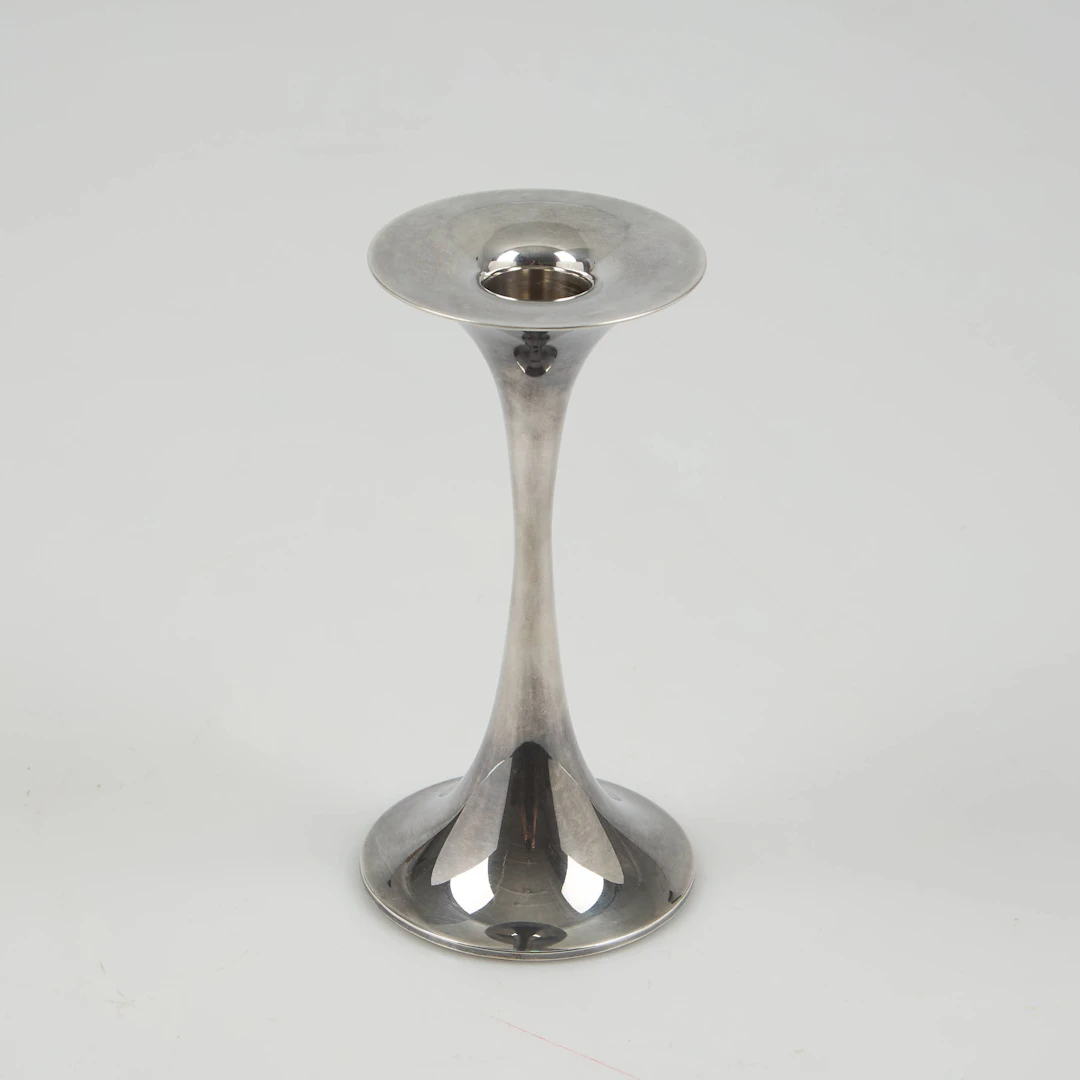 TAPIO WIRKKALA. "Trumpetti", ljusstake, 830 silver, Kultakeskus 2008.