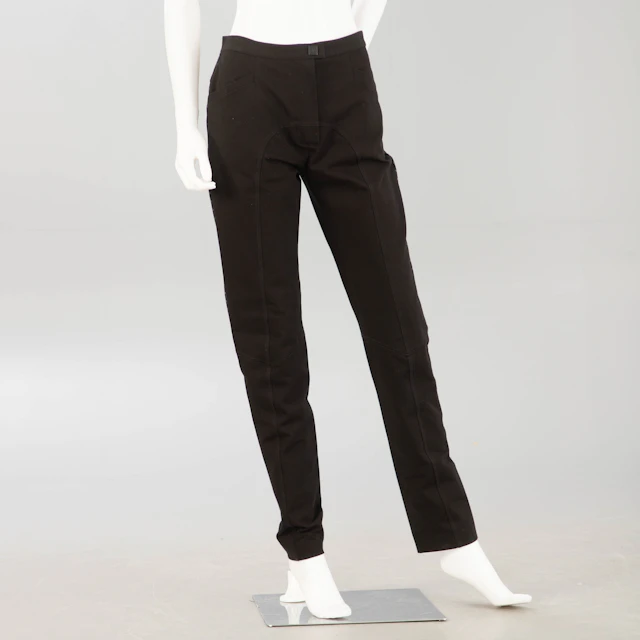 CHANEL. Hose in schwarz, FR 40.