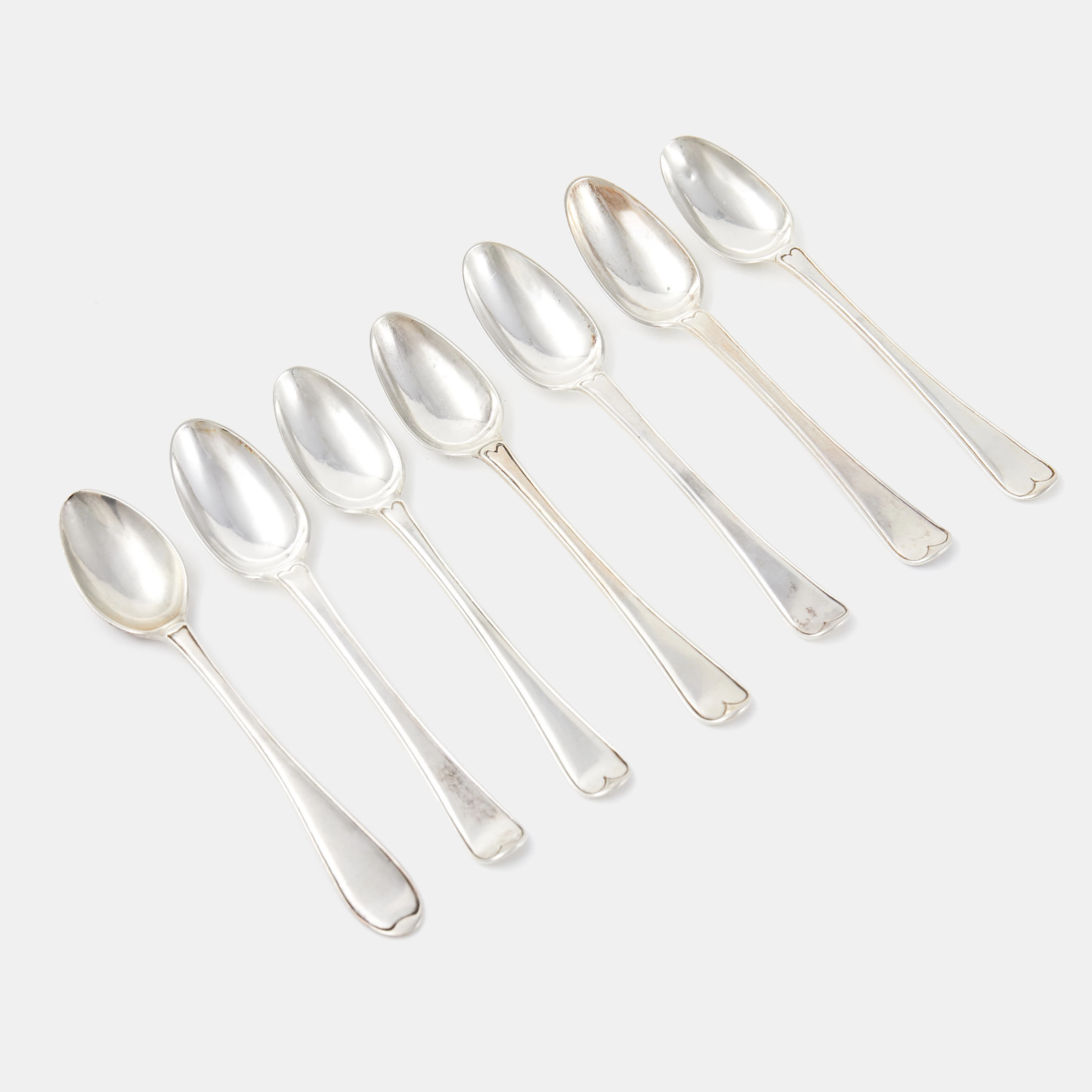 KAFFESKEDAR, 6+1, silver, modell "Svensk rund" samt "Svensk dubbelrefflad"