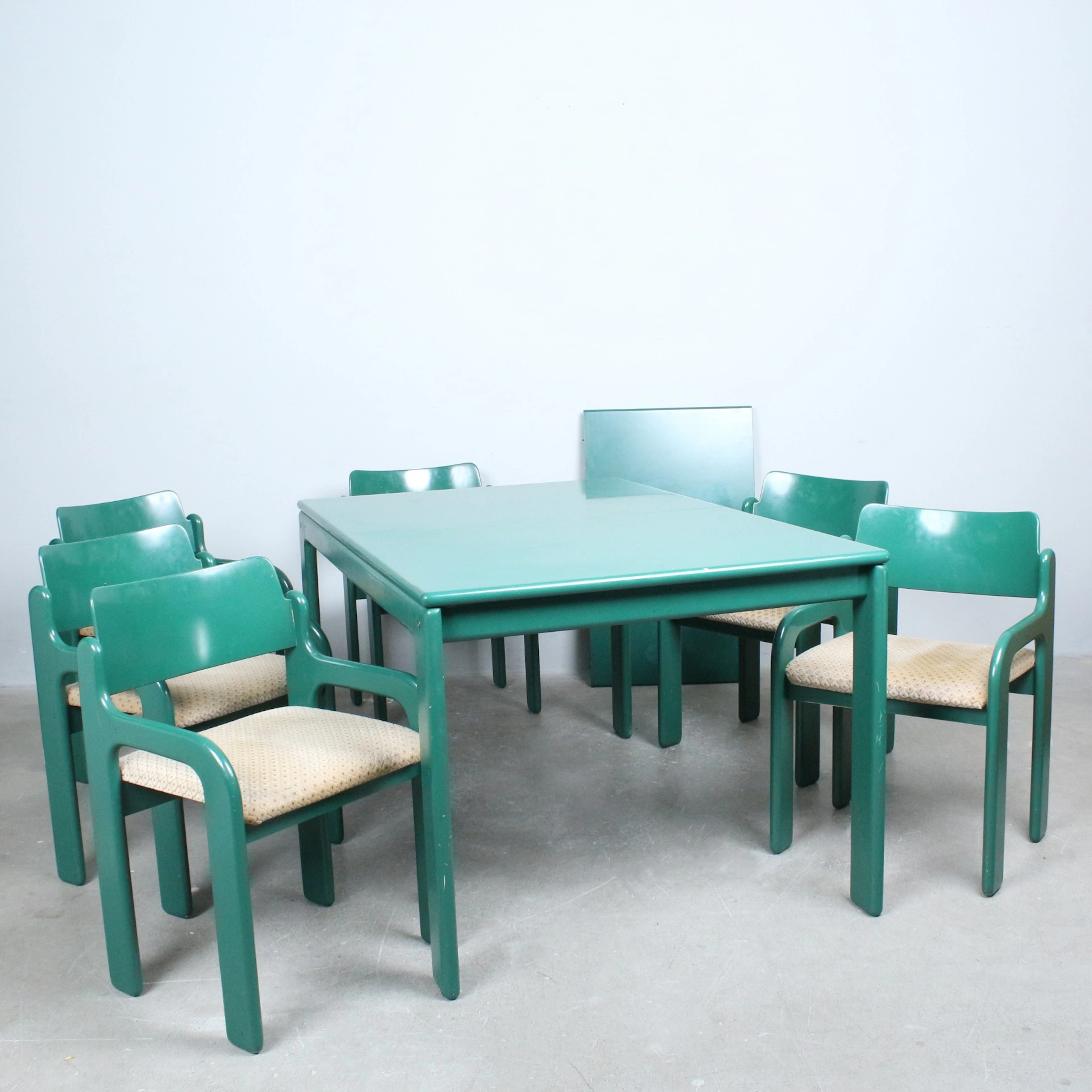 EERO AARNIO. Esstisch und 6 Stühle, „Flamingo“, Asko, Finnland, 1970er