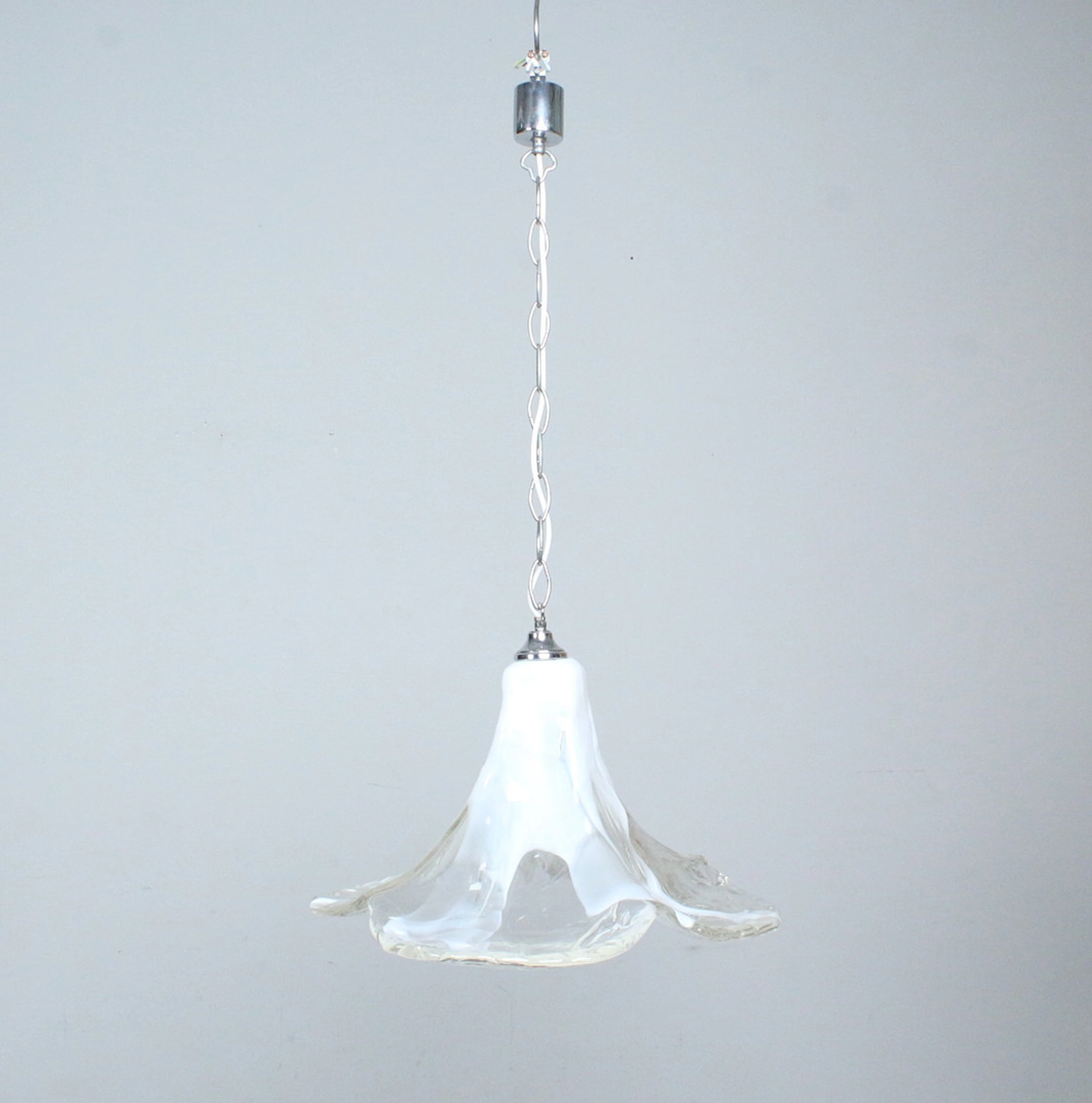 CARLO NASON. NACH. Blumenförmige Murano Deckenlampe/Hängelampe, 1970er Jahre.