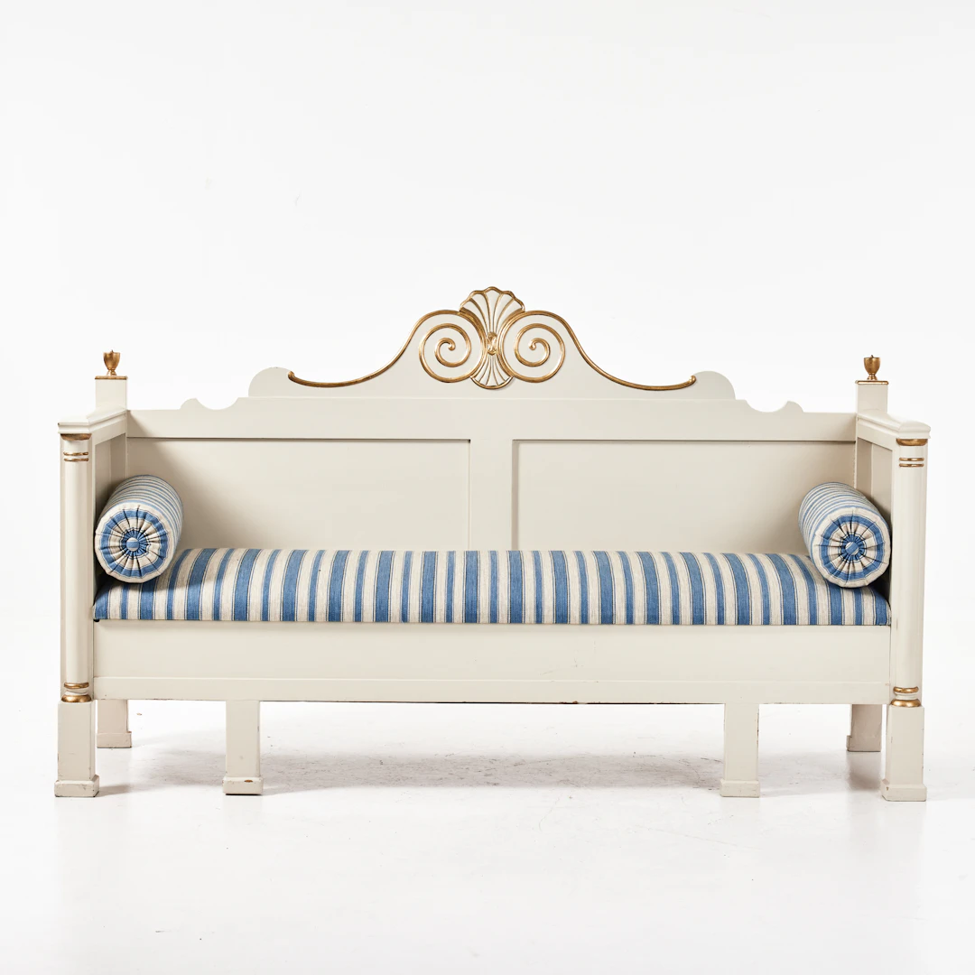 SOFFA, Karl Johanstil, omkring 1900.