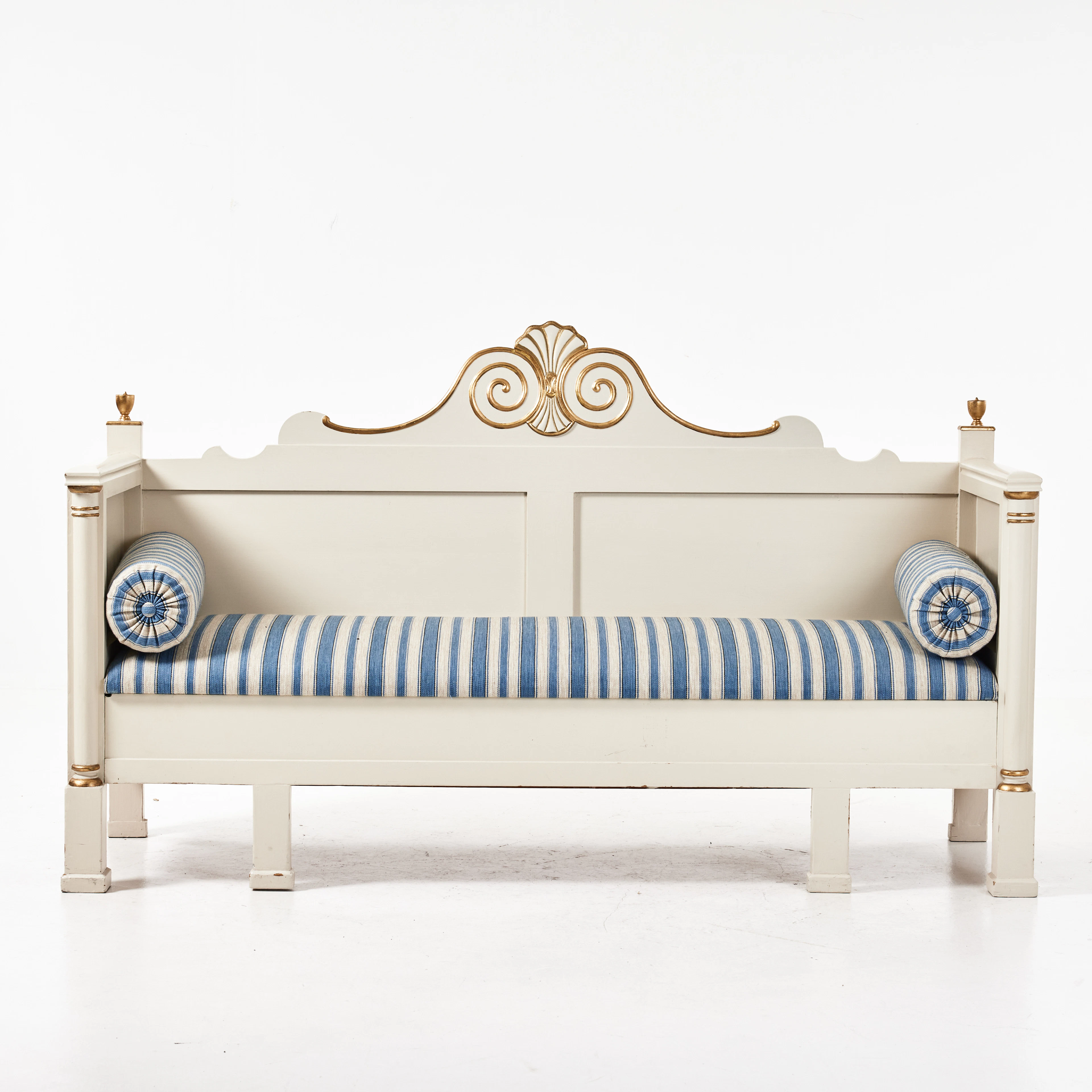 SOFFA, Karl Johanstil, omkring 1900.