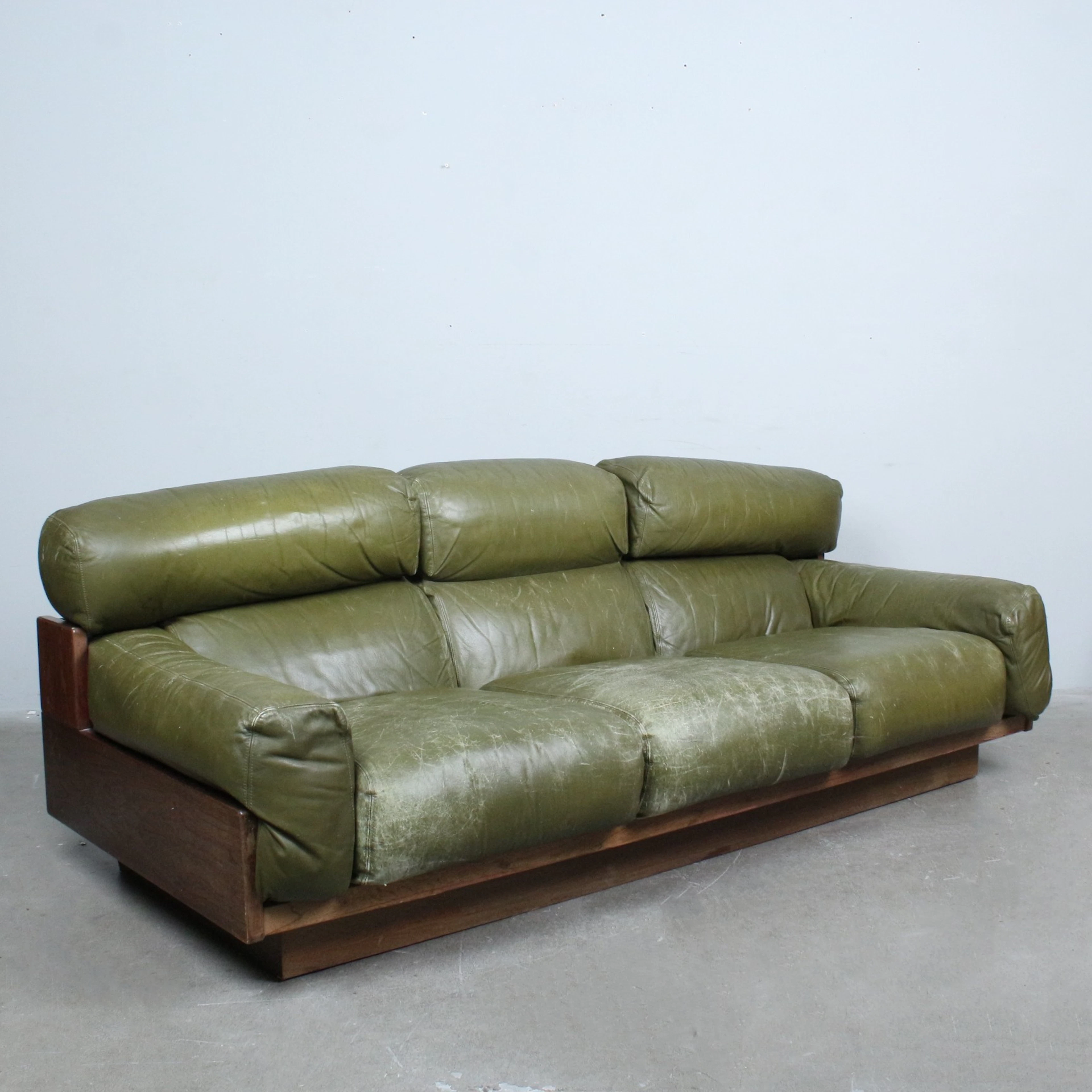 Mid-Century, Dreisitzer der 1970er, Finnland.