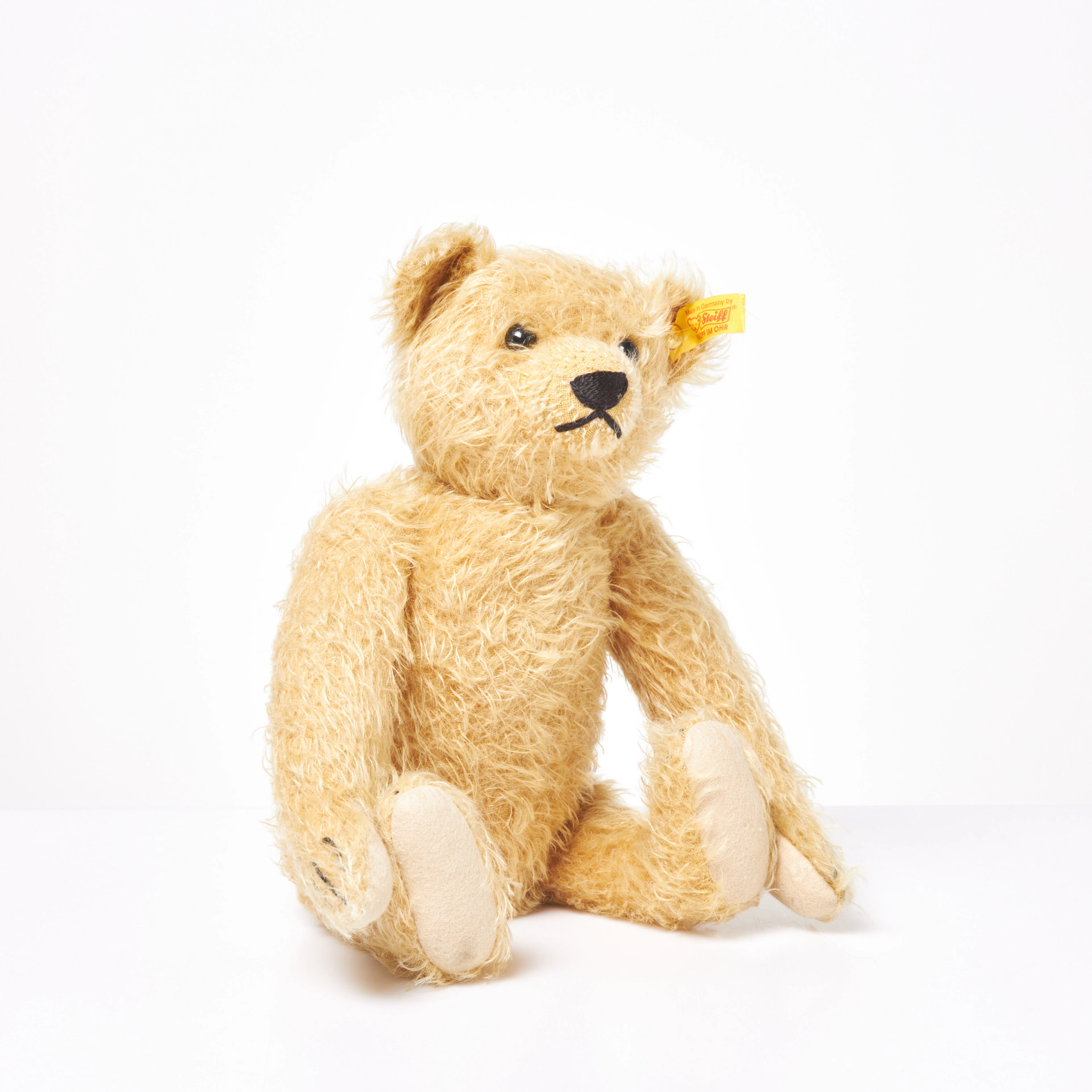 STEIFF. Nalle, knappmärkning i örat, 1900-talets mitt.