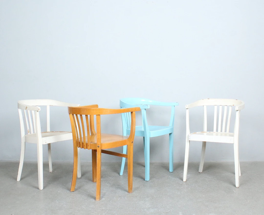 Set von 4 Stühlen im Stil von Walter Gropius, Bauhaus, Deutschland.