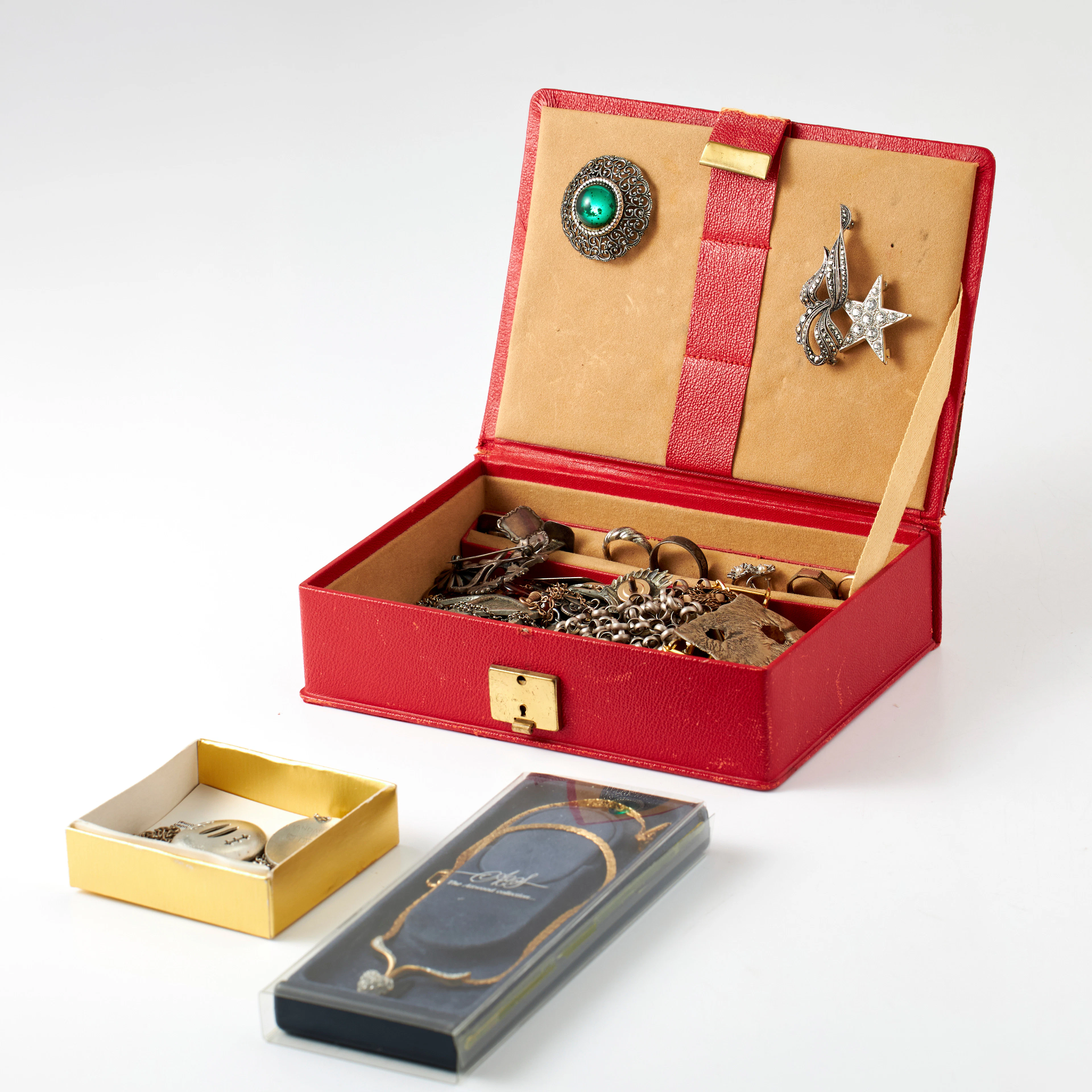 BIJOUTERIER, halsband, armband, manschettknappar, mm, delvis silver