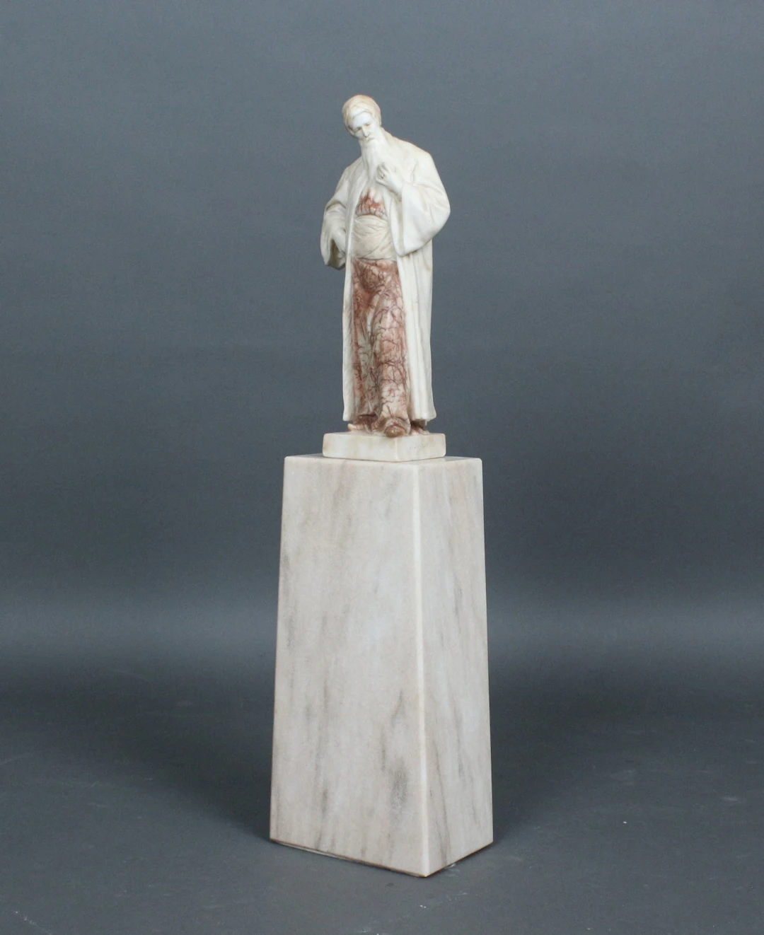 ADOLF JAHN (1858–1941). NACH. Skulptur „Nathan der Weise“, Alabaster