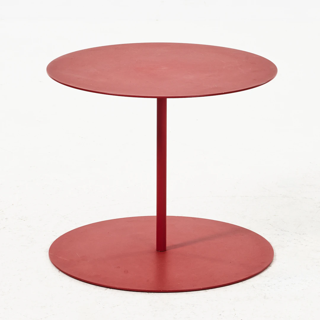 GIULIO CAPPELLINI. Bord, "Gong", Cappellini, lackerad metall, etikettmärkt.