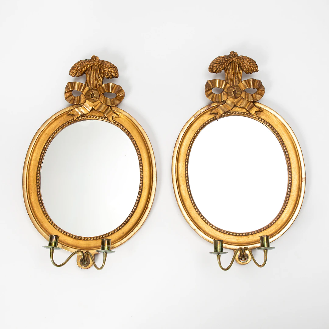 SPEGELLAMPETTER, ett par. Gustaviansk stil, 1800-tal.