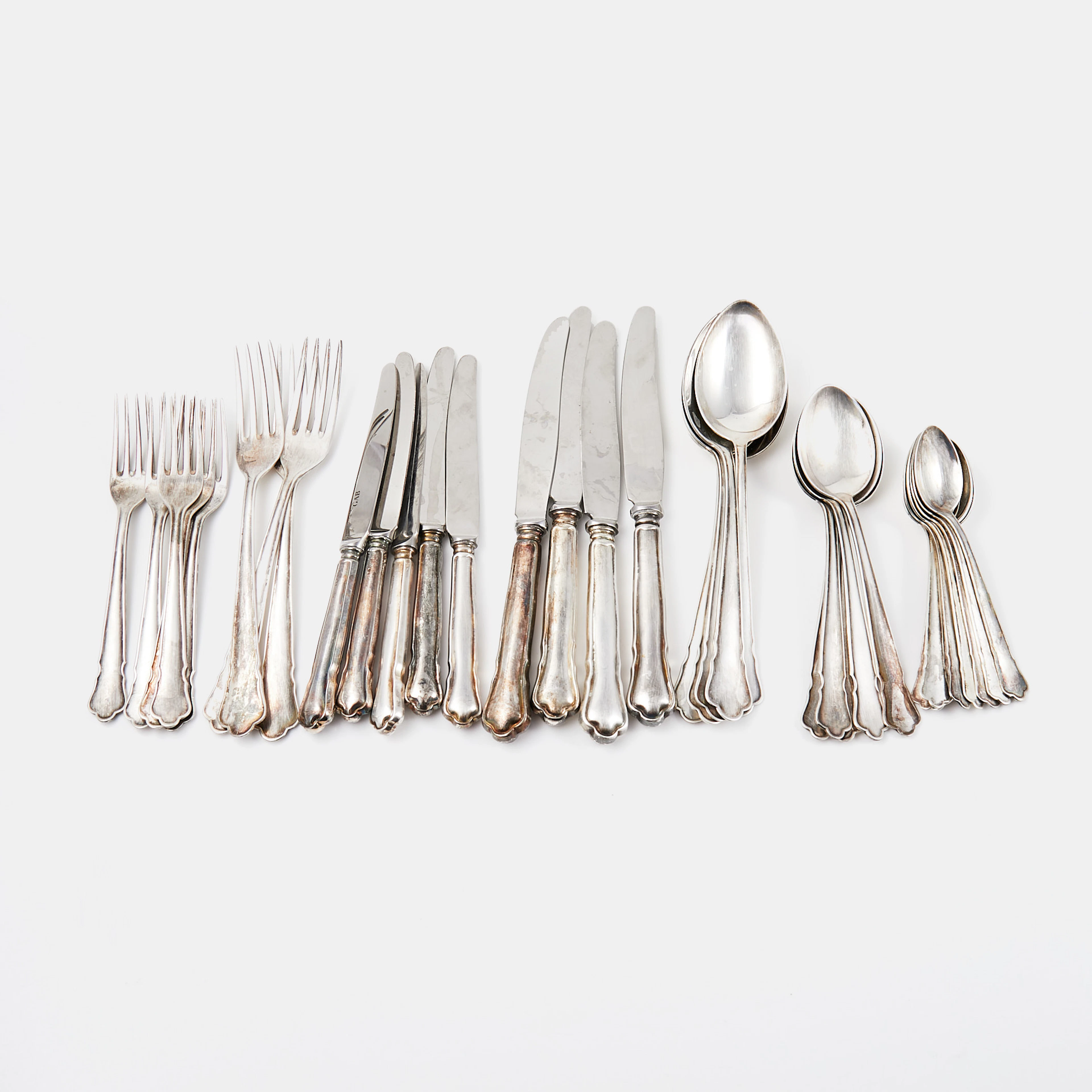 BESTICKSERVISDELAR, silver, 33 dlr, modell "Chippendale", GAB, 1990-tal.