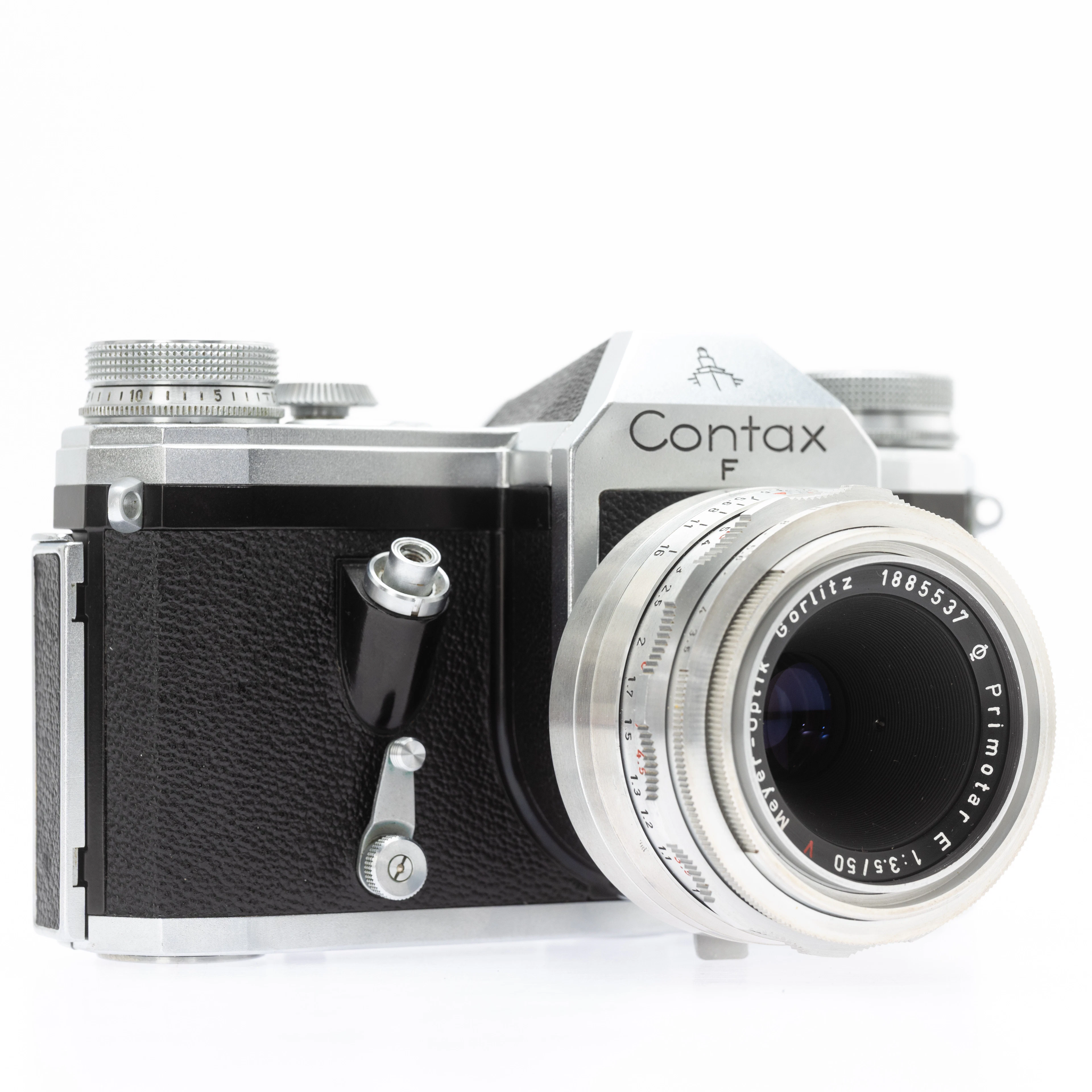Contax F ( SN 432259 ) mit Meyer-Obtik Görlitz 1:3,5/50mm ( SN 1885537 ).