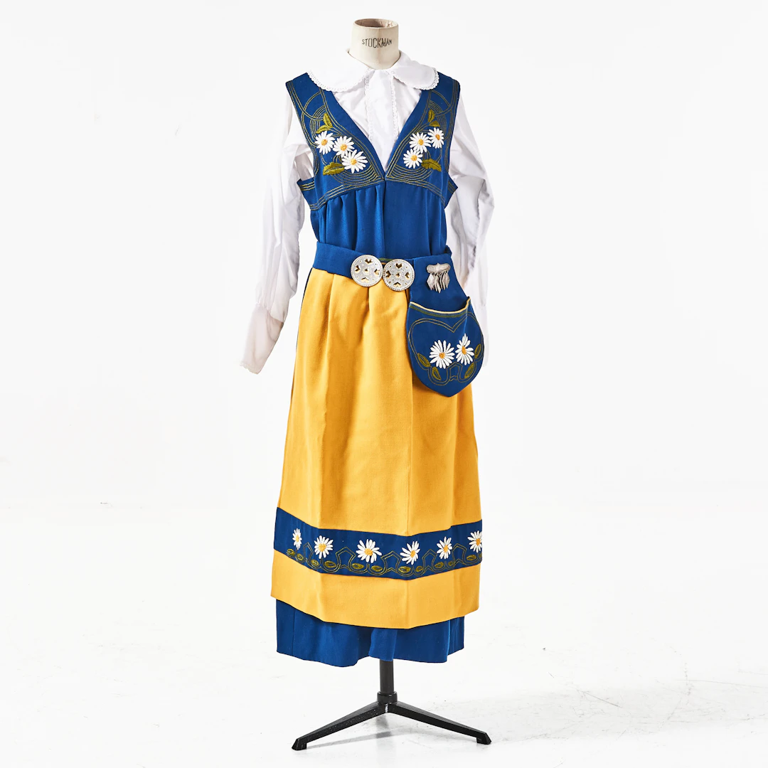 SVERIGEDRÄKTEN, 6 delar, AB Ekelund & Esspe , Horred, 1900-talets senare del.