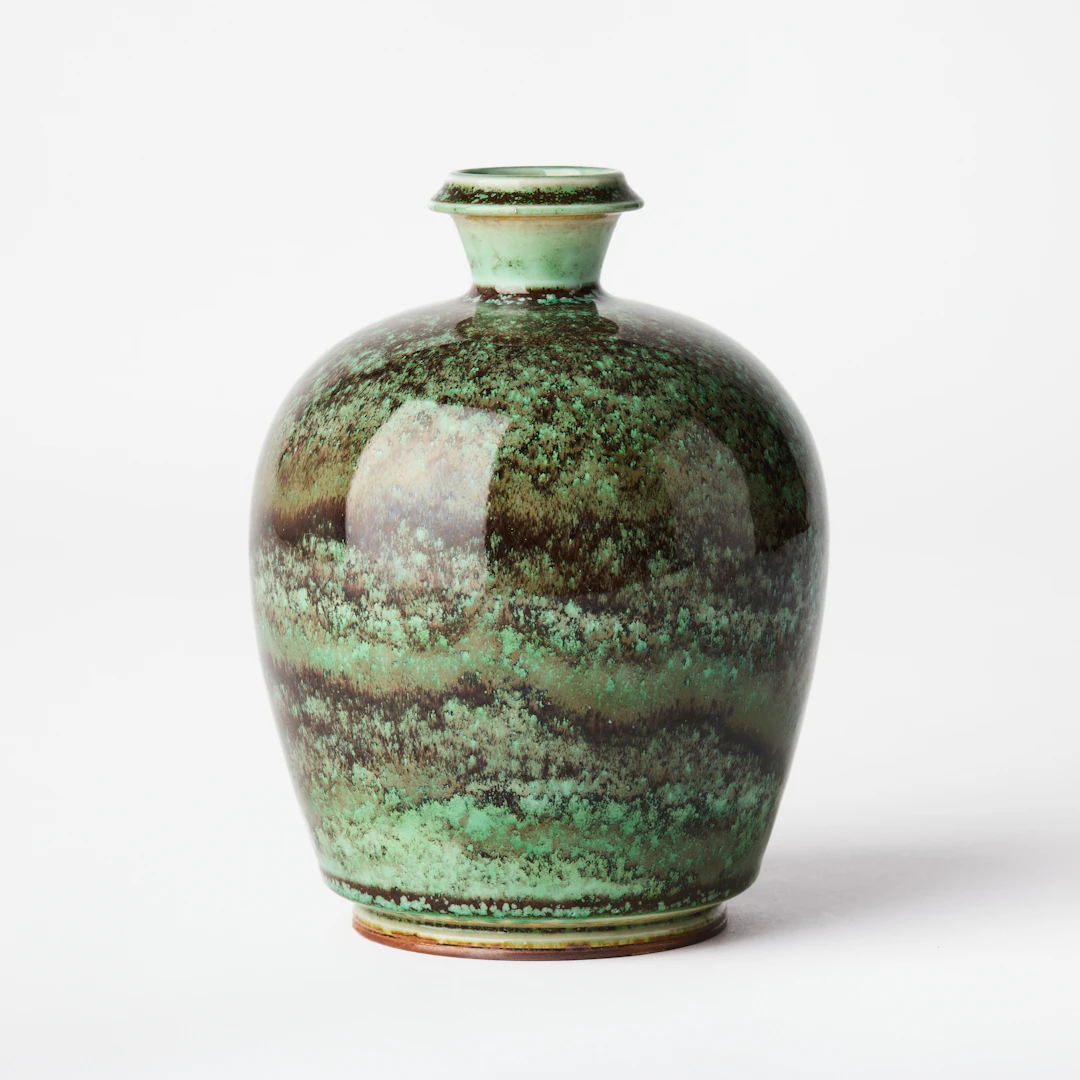 BERNDT FRIBERG. Vas, Gustavsberg 1969, stengods, blank glasyr i oxblod