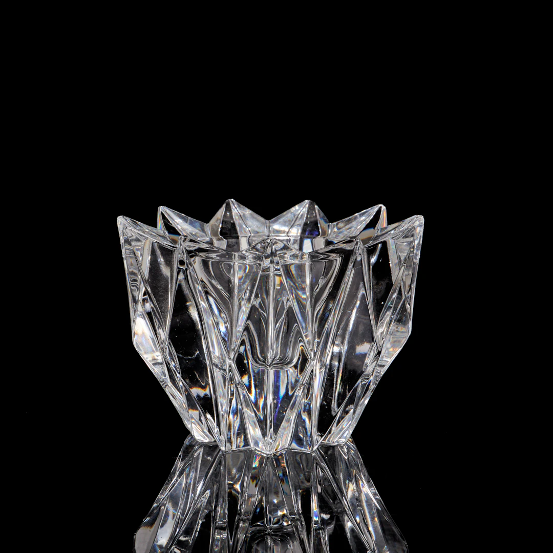 AIMO OKKOLIN. Skål, "Näckros", glas, signerad.