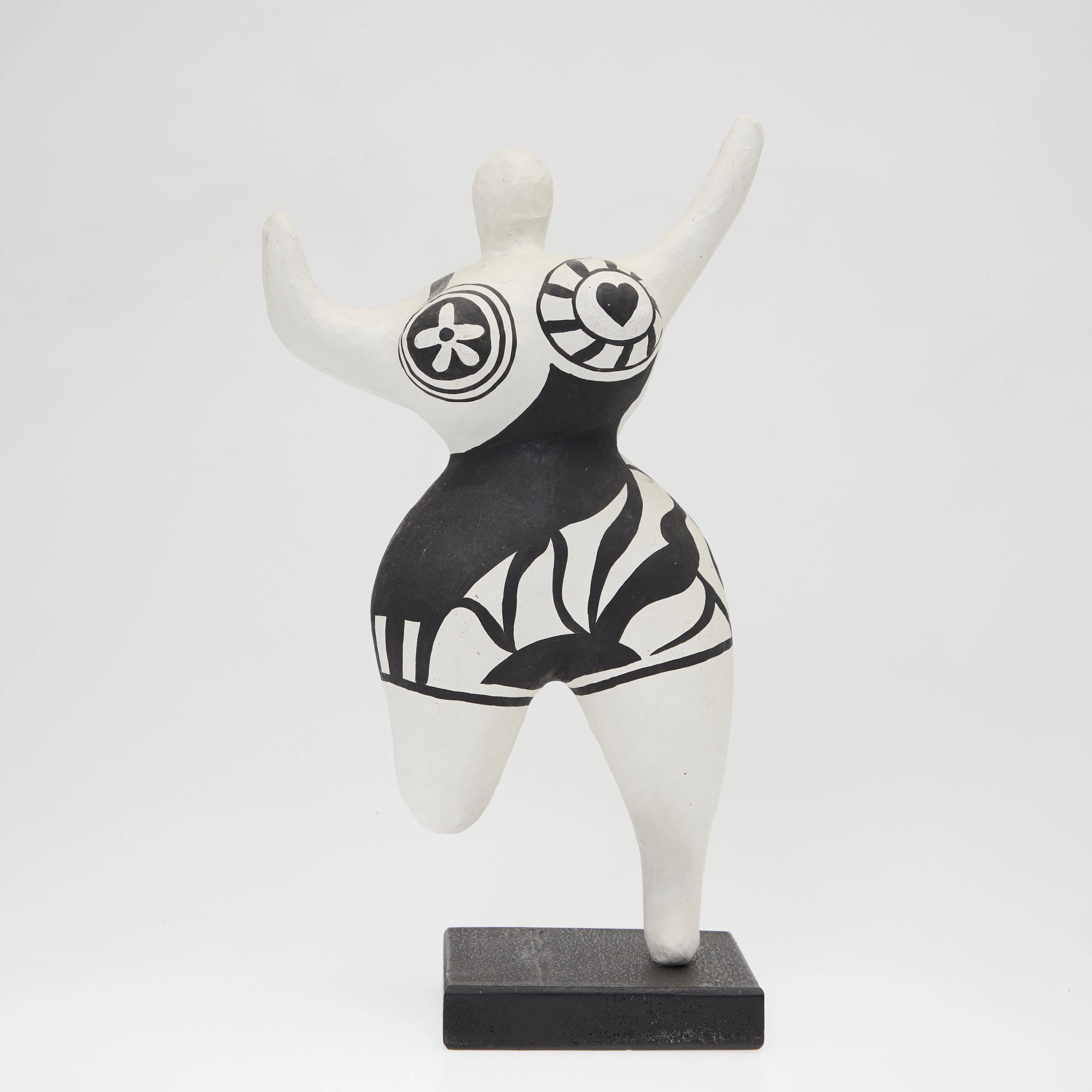 IKI DE SAINT-PHALLE. NACH. Tanzende Nana, Skulptur.