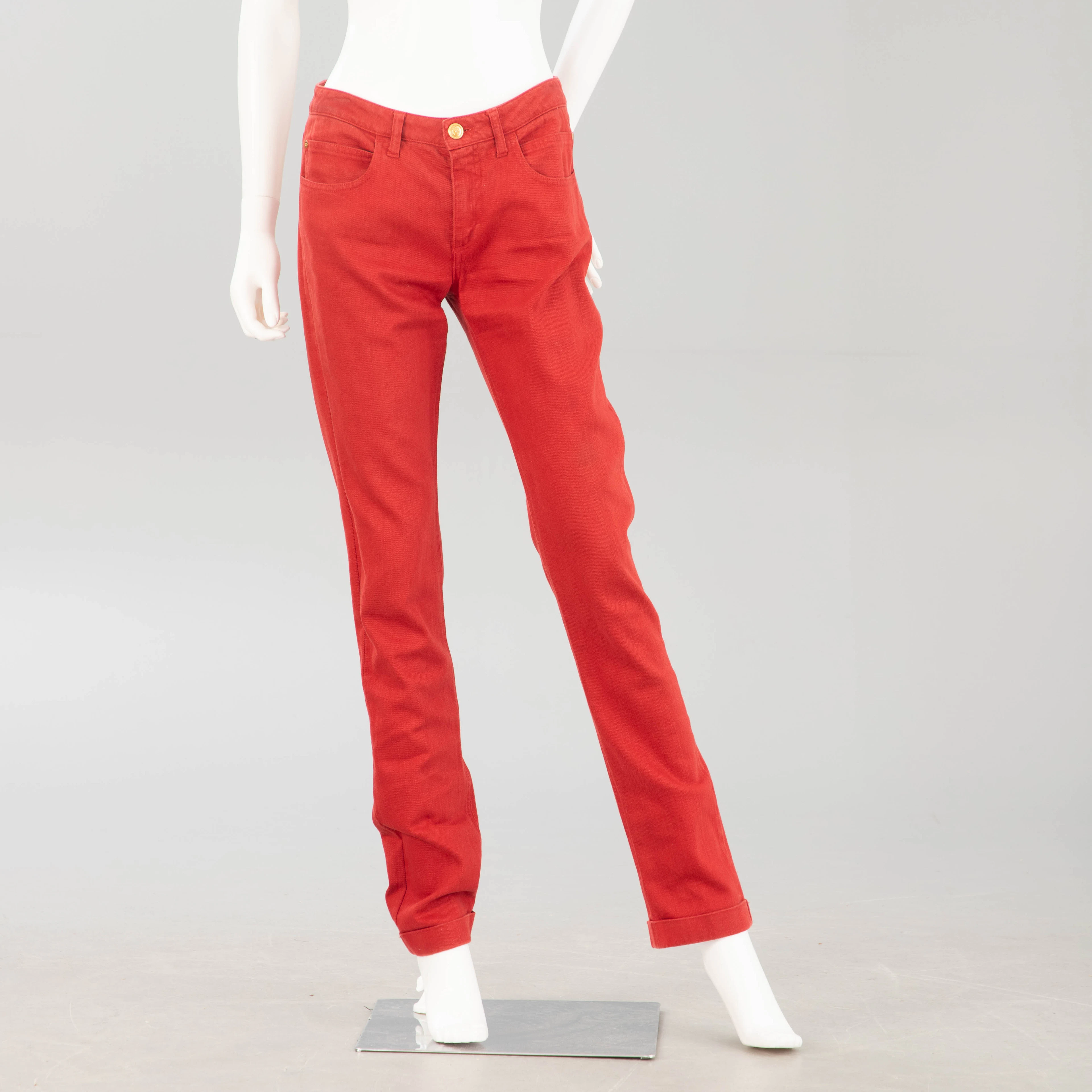 CHANEL. Jeans Hose in rot, FR 38.