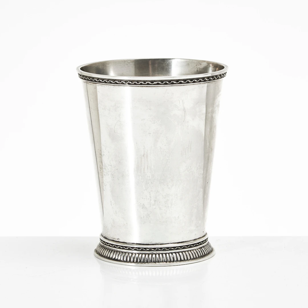 ERIC RÅSTRÖM. Bägare, silver, lätt konisk form, godronnerad fot, dubbla