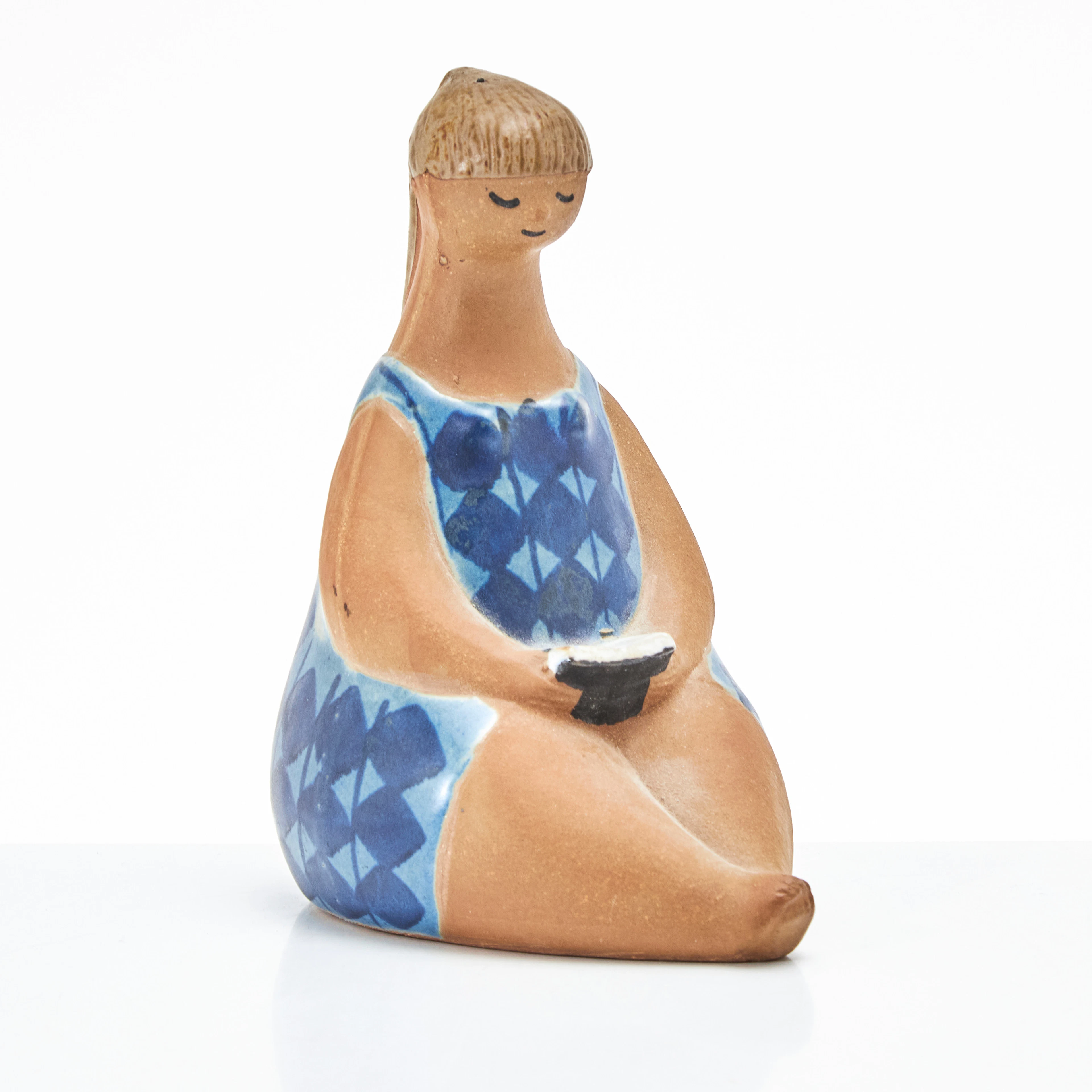 LISA LARSON. "Amalia", figur, ur serien ABC-flickorna, Gustavsberg