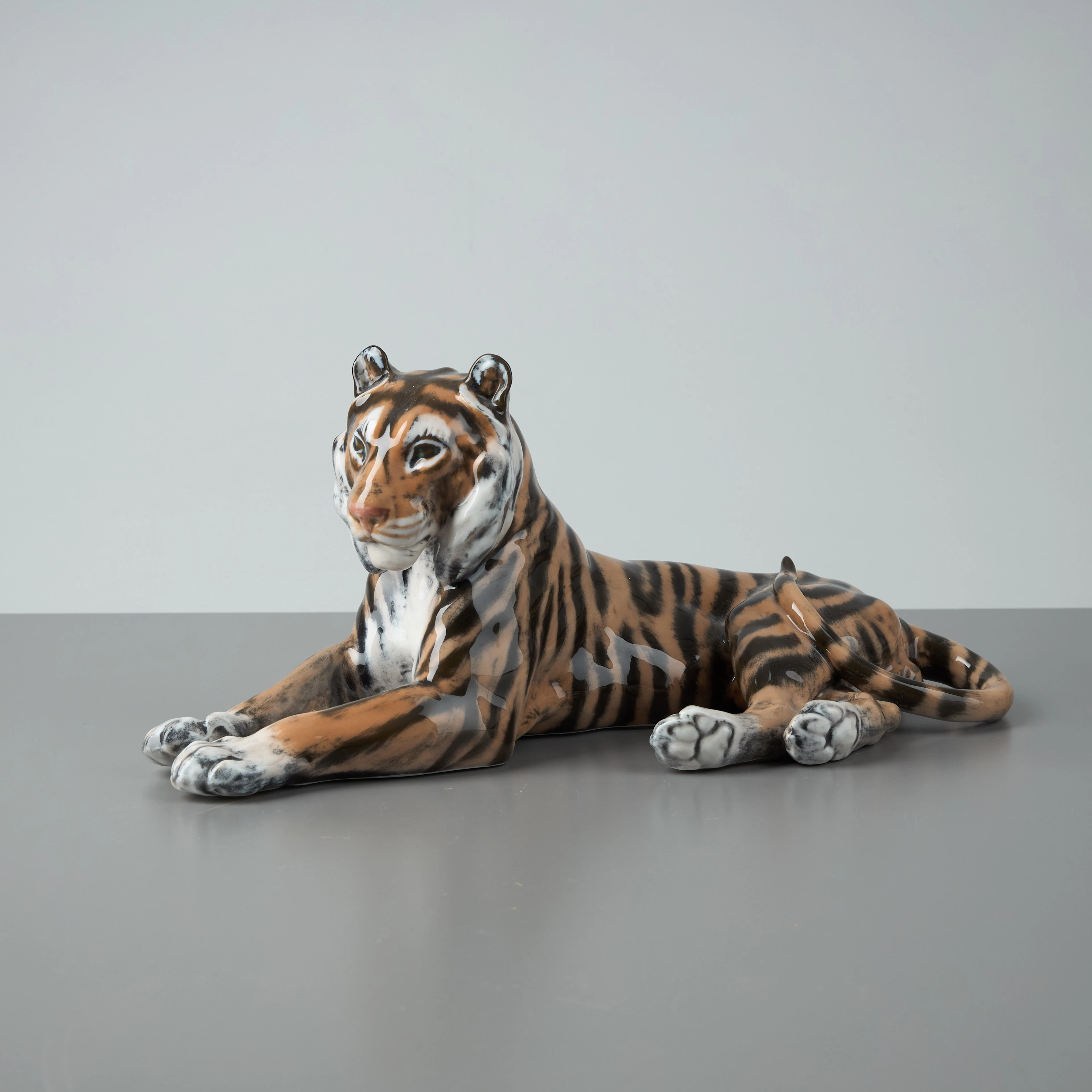 FIGURIN. Tiger, nr 714. Royal Copenhagen, Danmark.