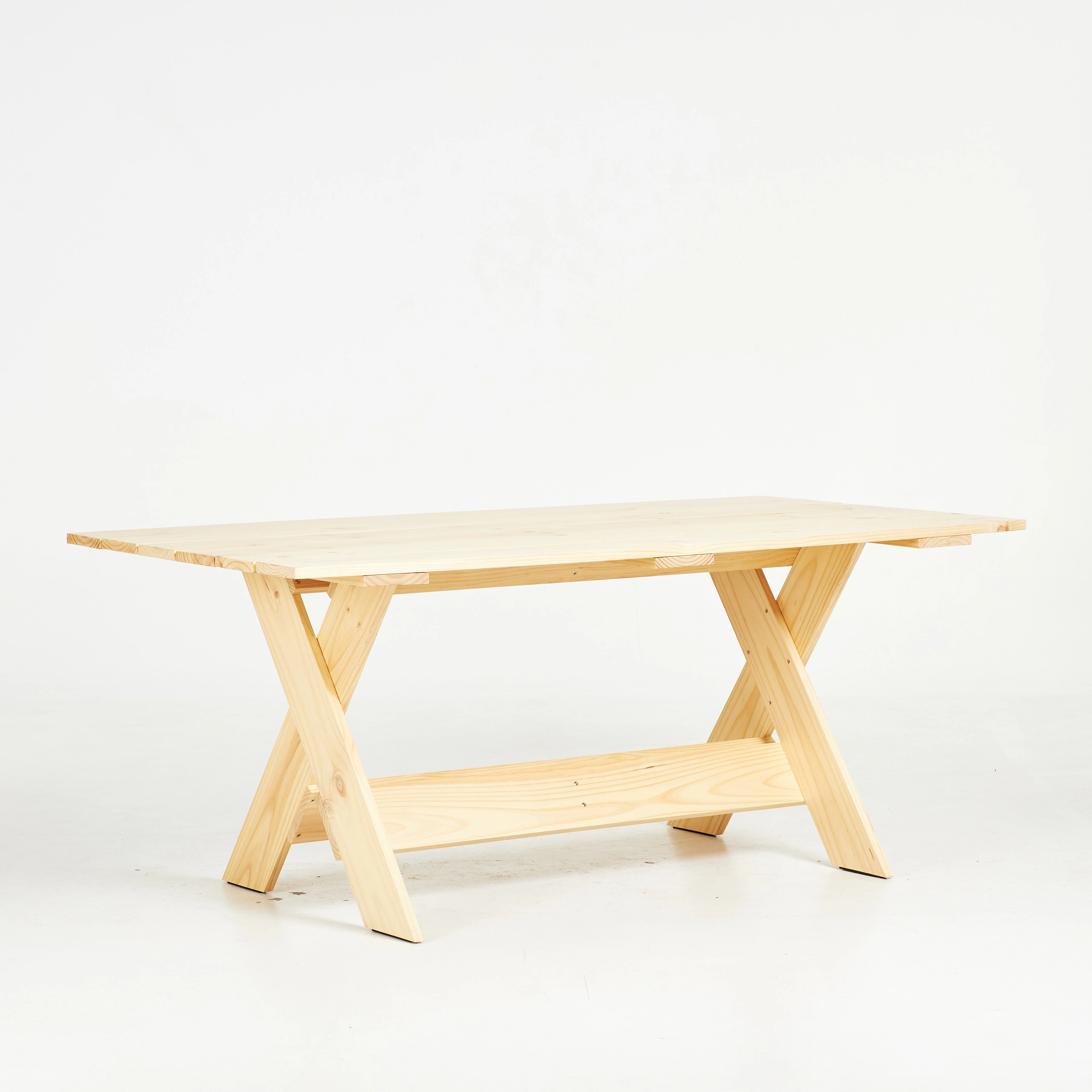 GERRIT RIETVELD. "Crate Dining Table", matbord, för Hay, samtida produktion