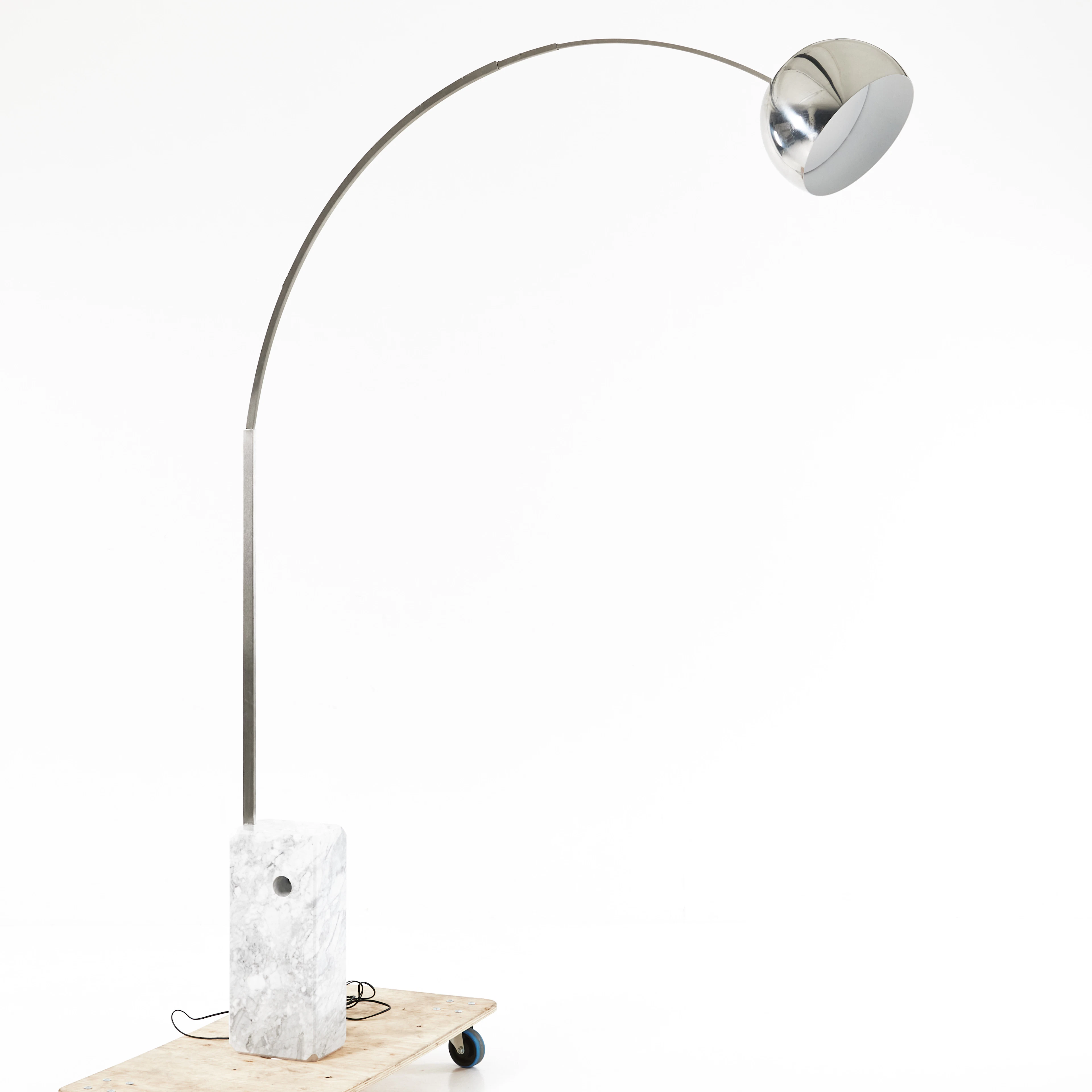 ACHILLE & PIER GIACOMO CASTIGLIONI. Golvarmatur, "Arco", Flos, Italien, LED.