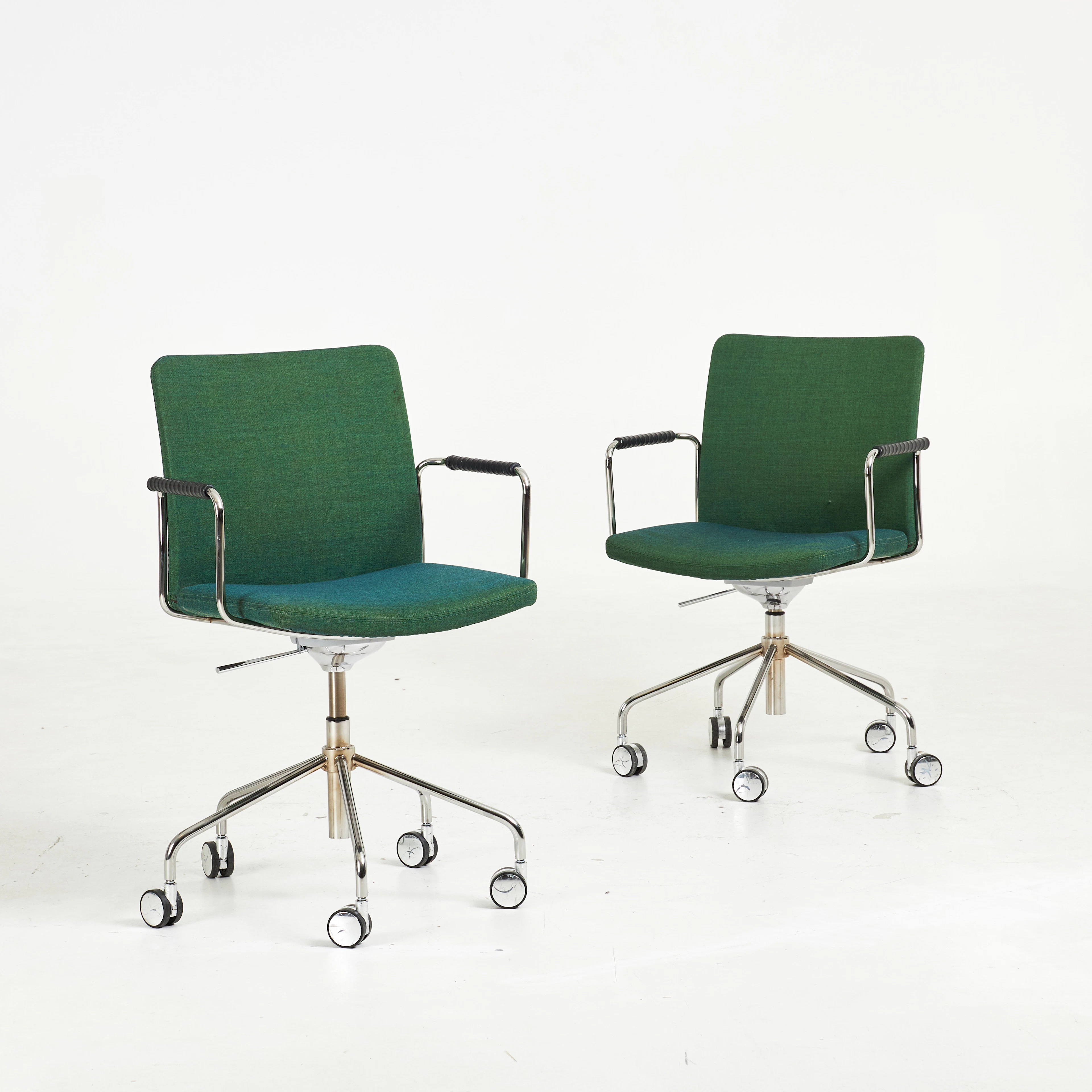 BROBERG & RIDDERSTRÅLE. Kontorsstolar, 2 st, "Stella" för Swedese