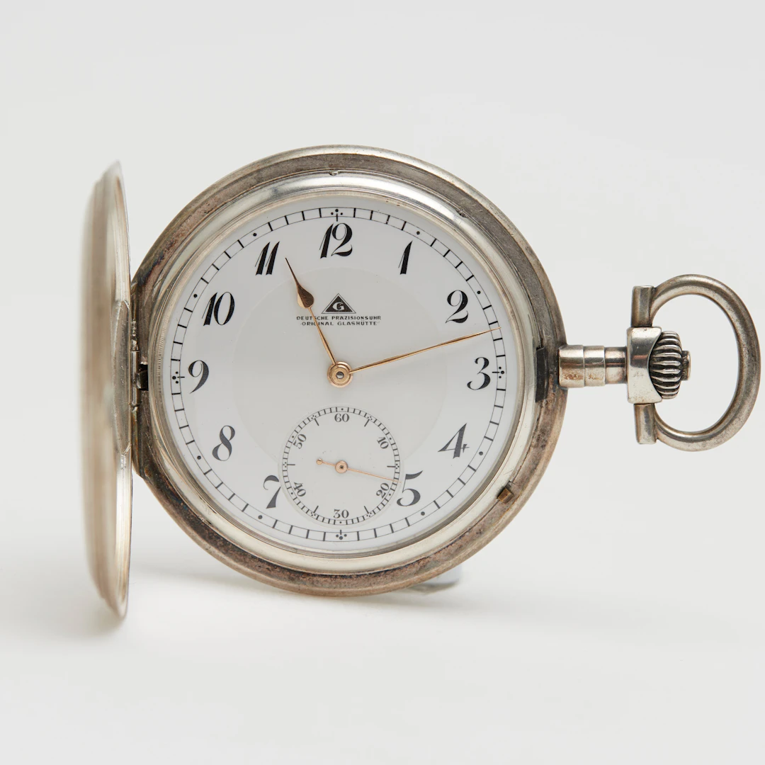 DPUG, GLASHÜTTE. Savonnette-Taschenuhr, 800er Silber, um 1922, Deutschland.