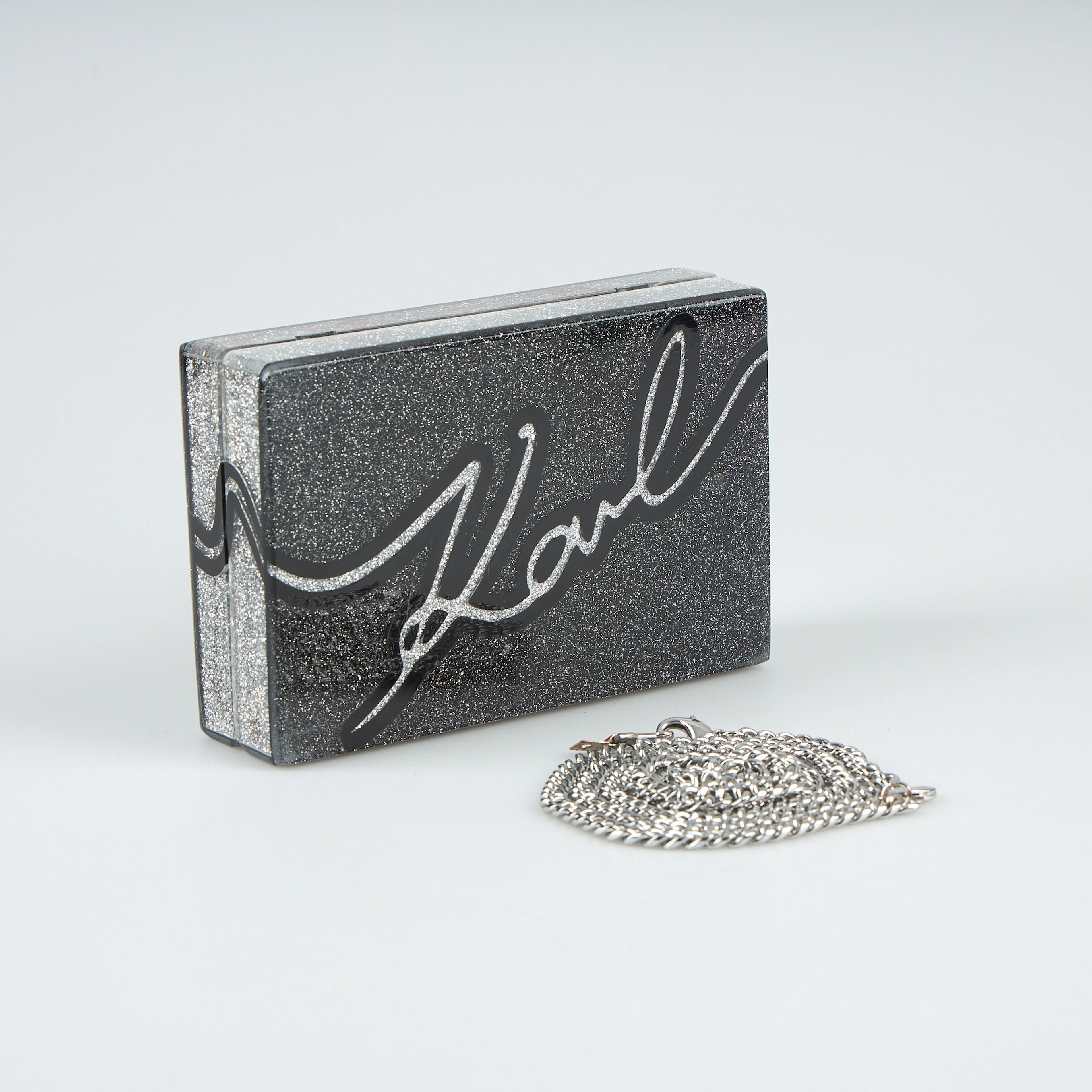KARL LAGERFELD, väska/clutch.