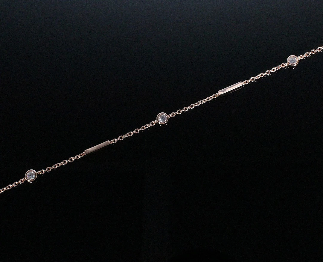 MERALIN JEWELRY. Armband mit Zirkonia, 925er Sterlingsilber, rosévergoldet