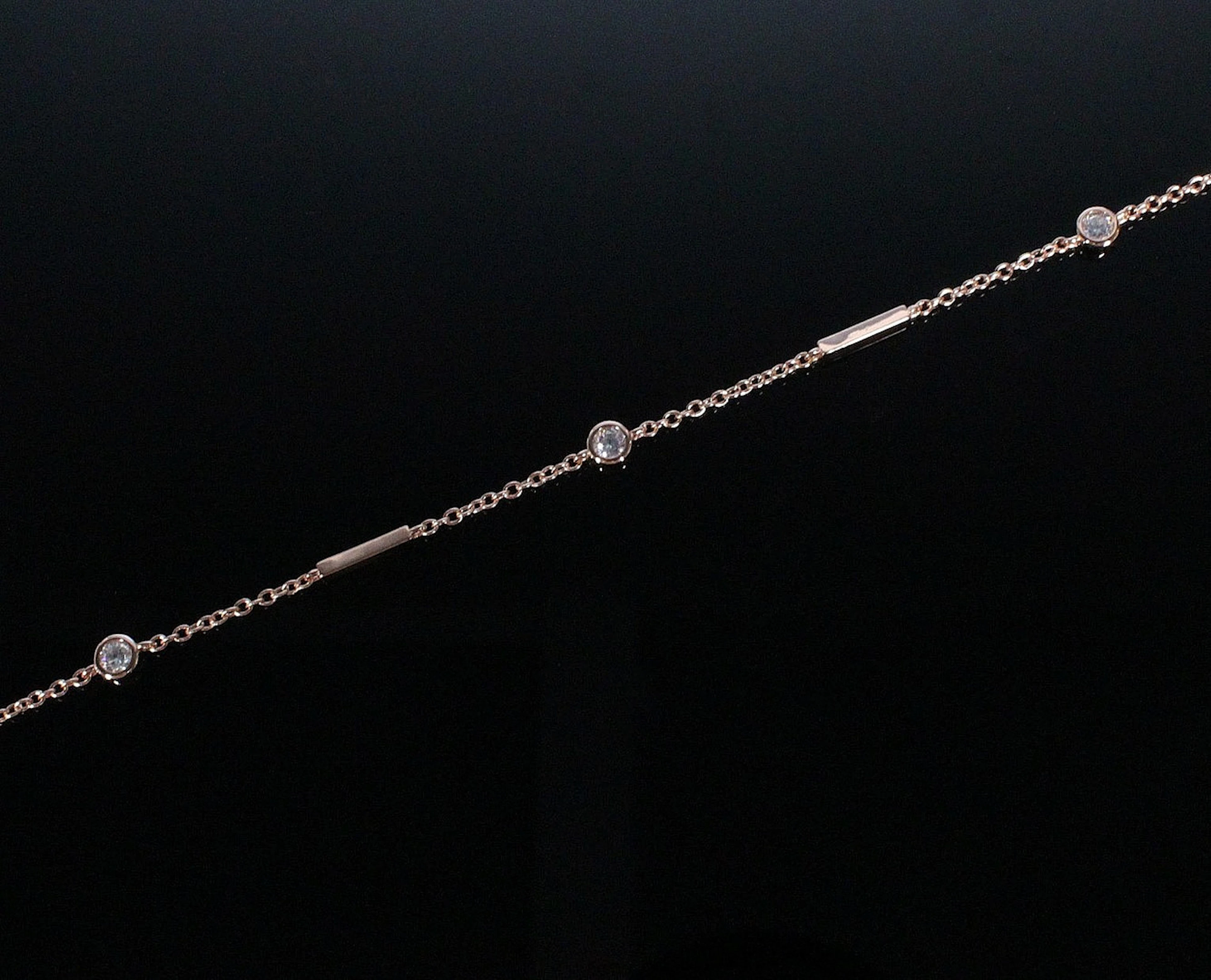 MERALIN JEWELRY. Armband mit Zirkonia, 925er Sterlingsilber, rosévergoldet