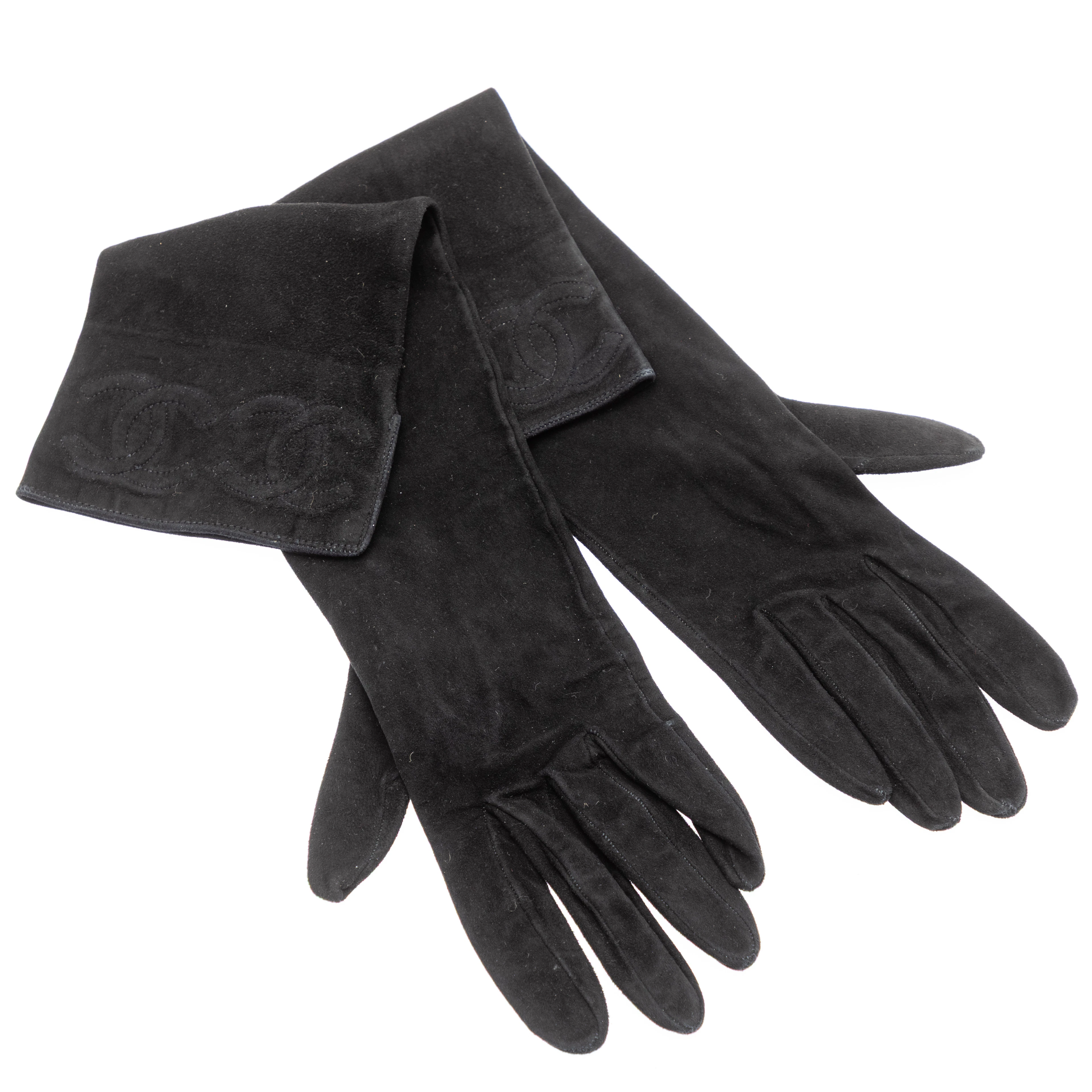CHANEL. Handschuhe, Größe 7,5.