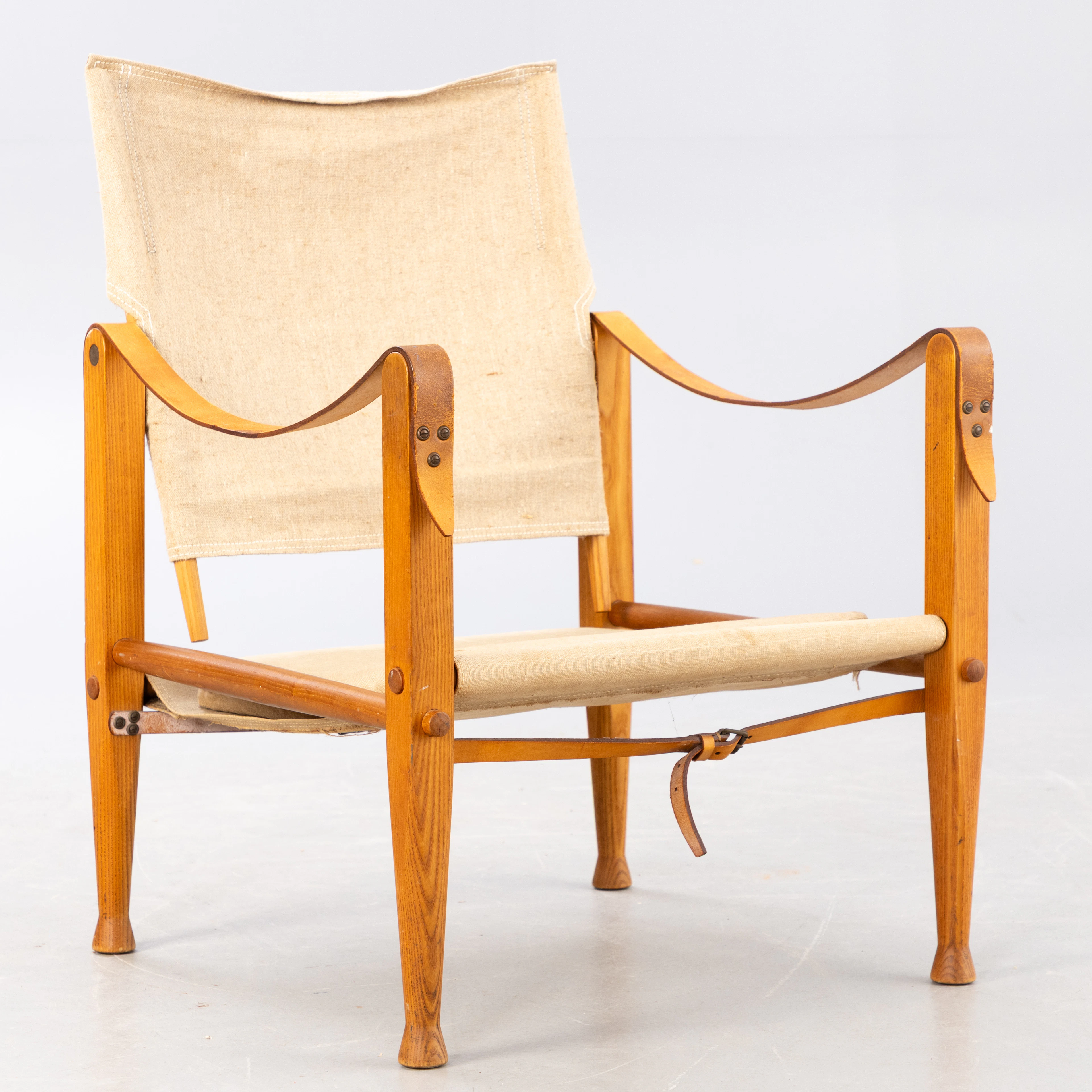 KAARE KLINT. Sessel 'Safari Chair'.