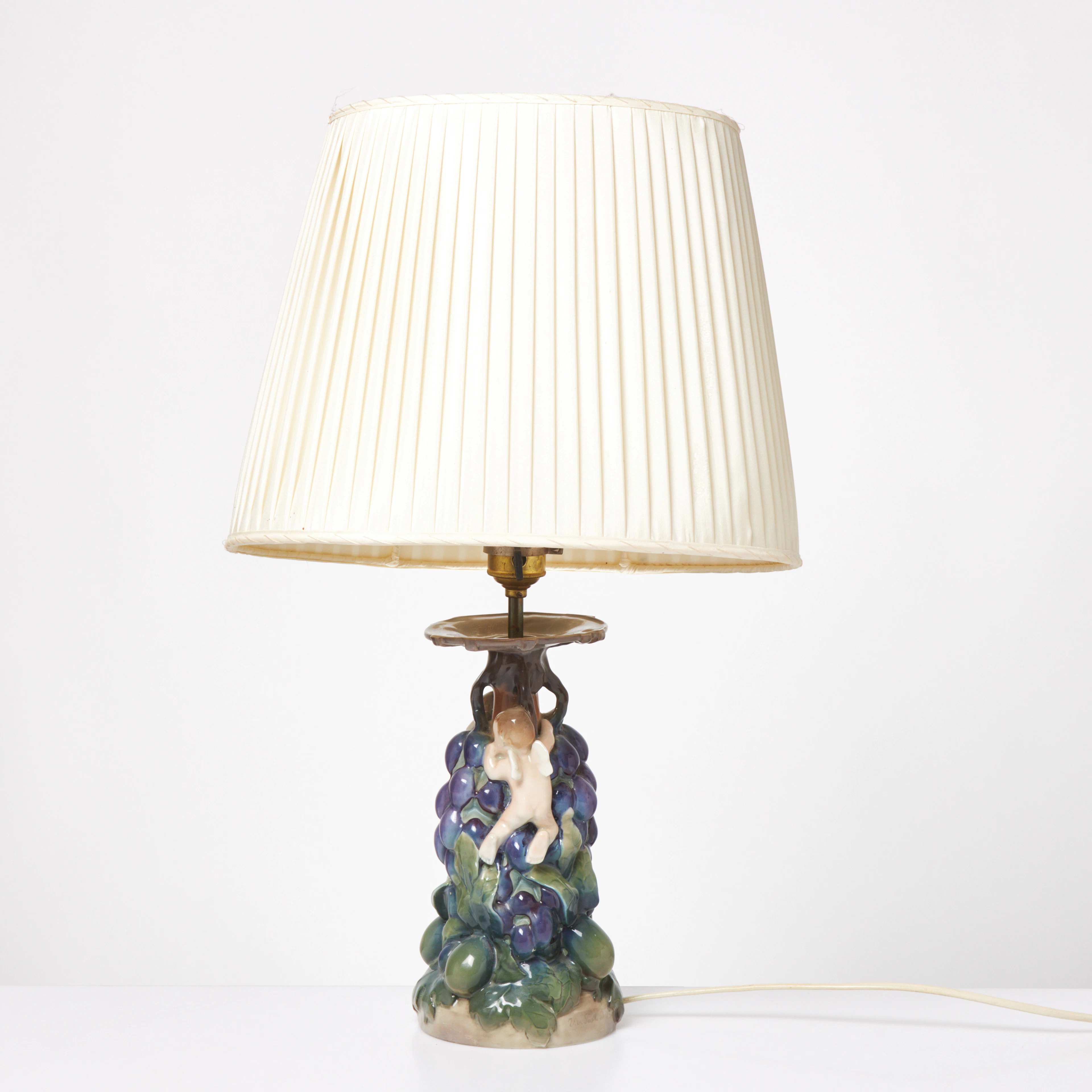 VICKEN VON POST. Bordslampa, Rörstrand, porslin, signerad V.v. Post