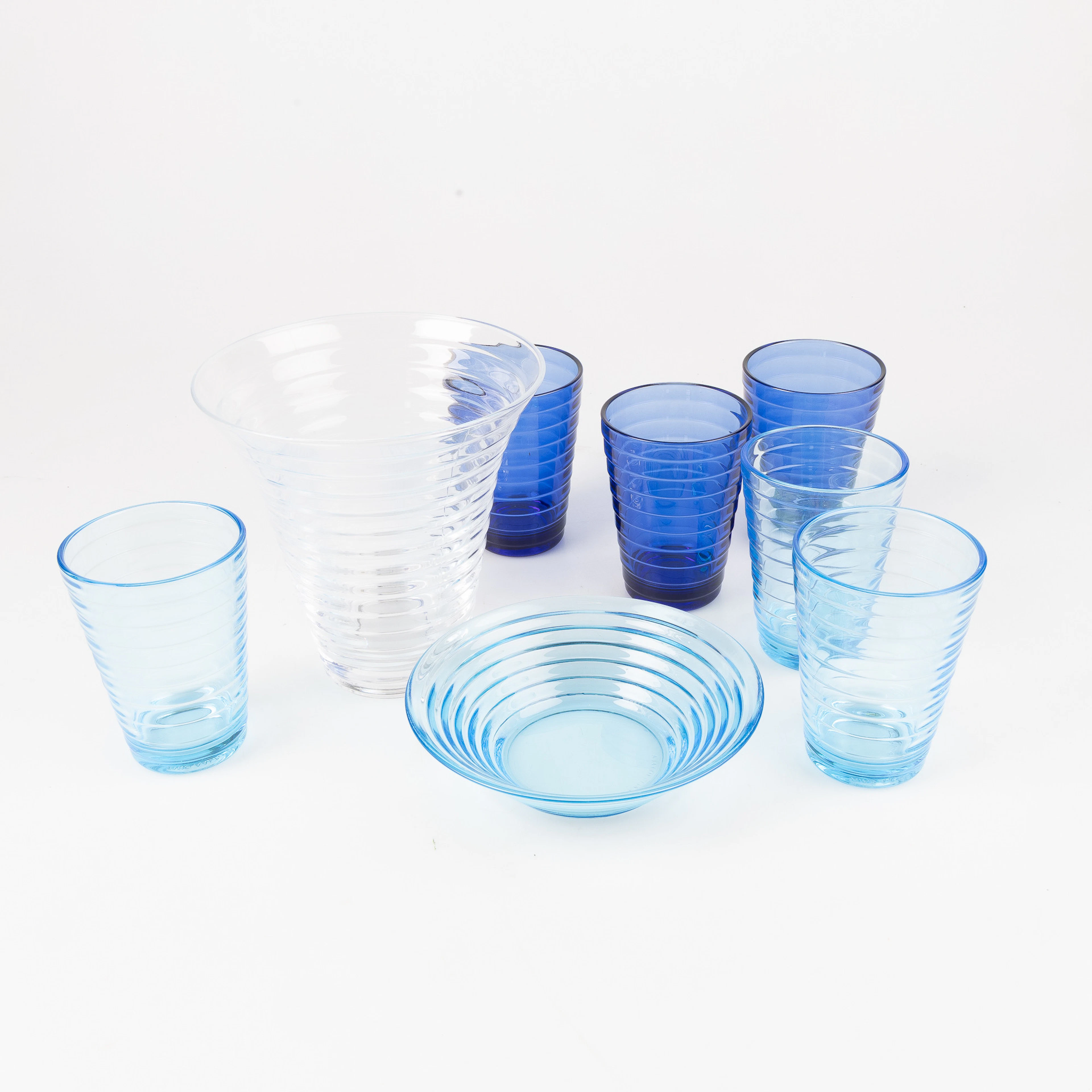 AINO AALTO. "Bölgeblick", 8 delar, glas, Iittala, Finland.