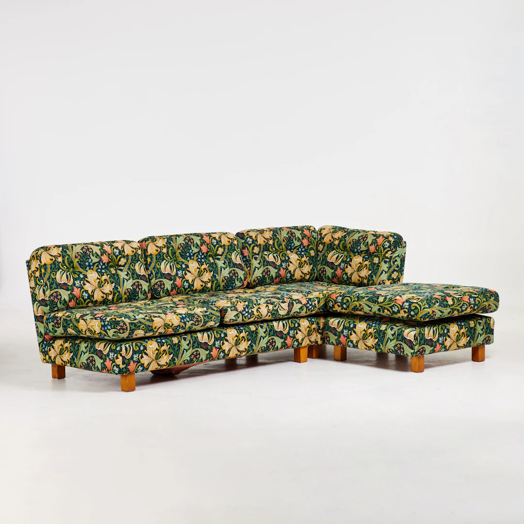 MODULSOFFA. 3+1 dlr, textilklädsel "Golden Lilly" William Morris