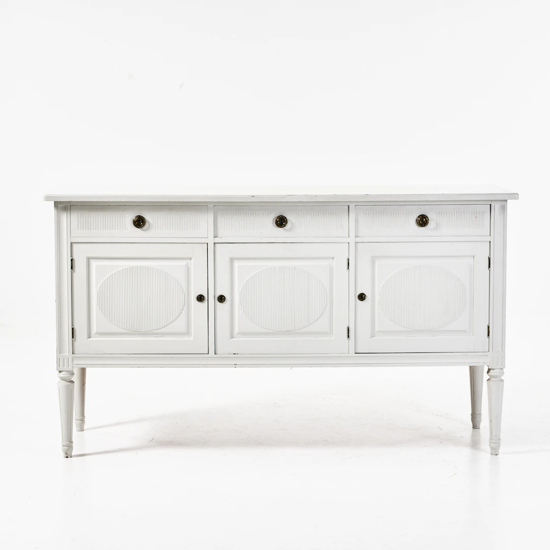 SIDEBOARD, 1900-talets första hälft, gustaviansk stil, räfflad dekor