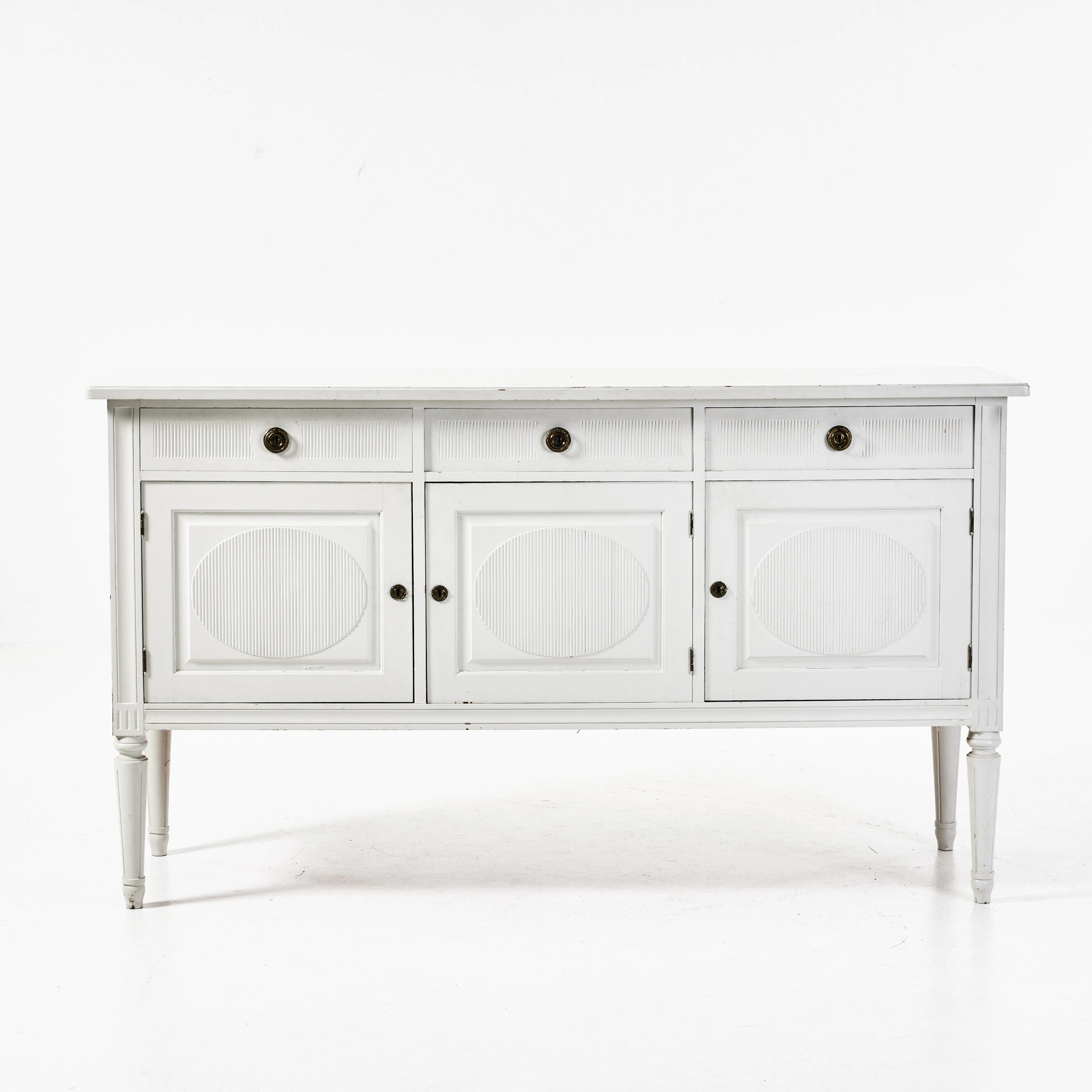 SIDEBOARD, 1900-talets första hälft, gustaviansk stil, räfflad dekor