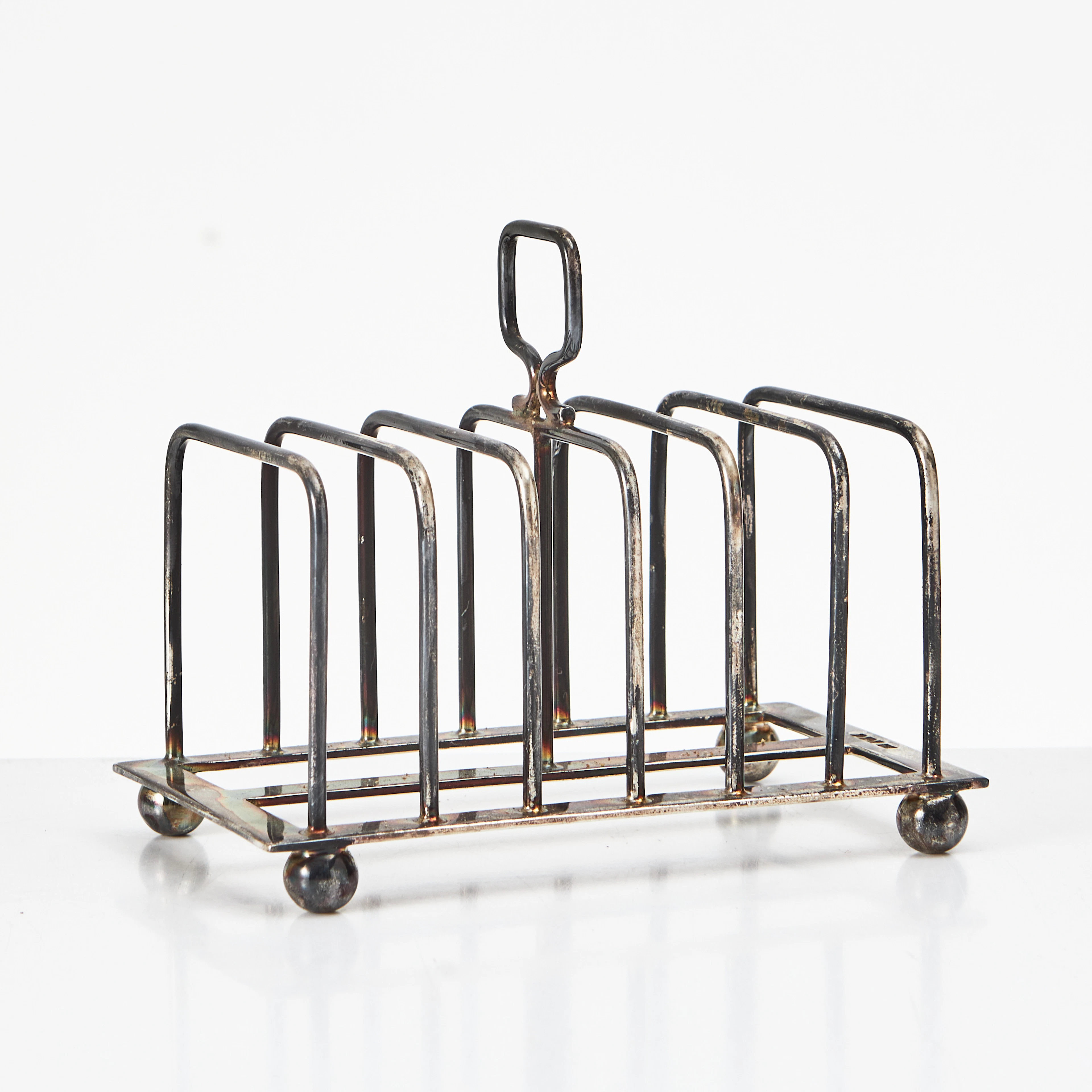 TOASTRACK, silver, Sheffield, Atkin Brothers 1908.