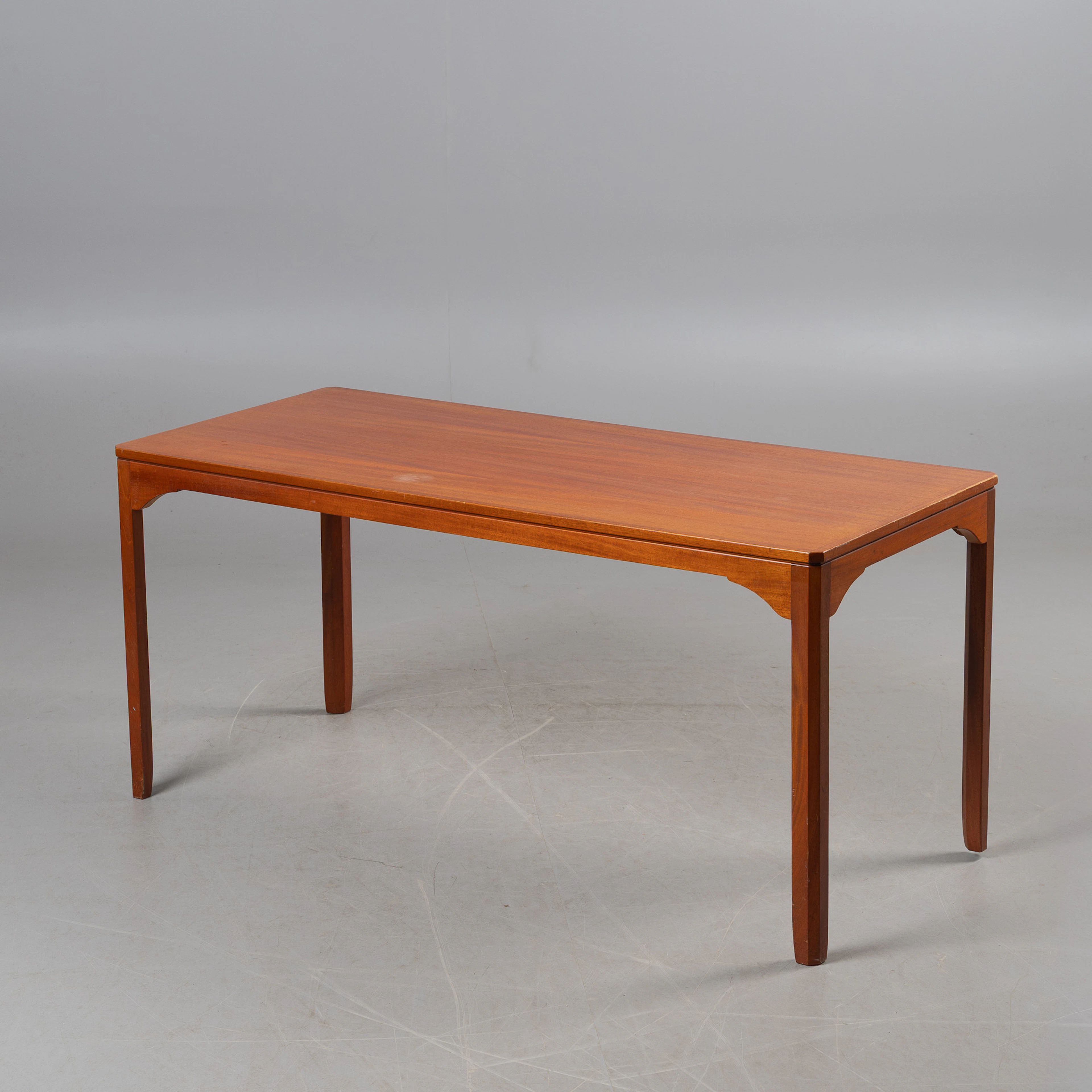 CARL MALMSTEN. Soffbord, Bodafors, år 1964.