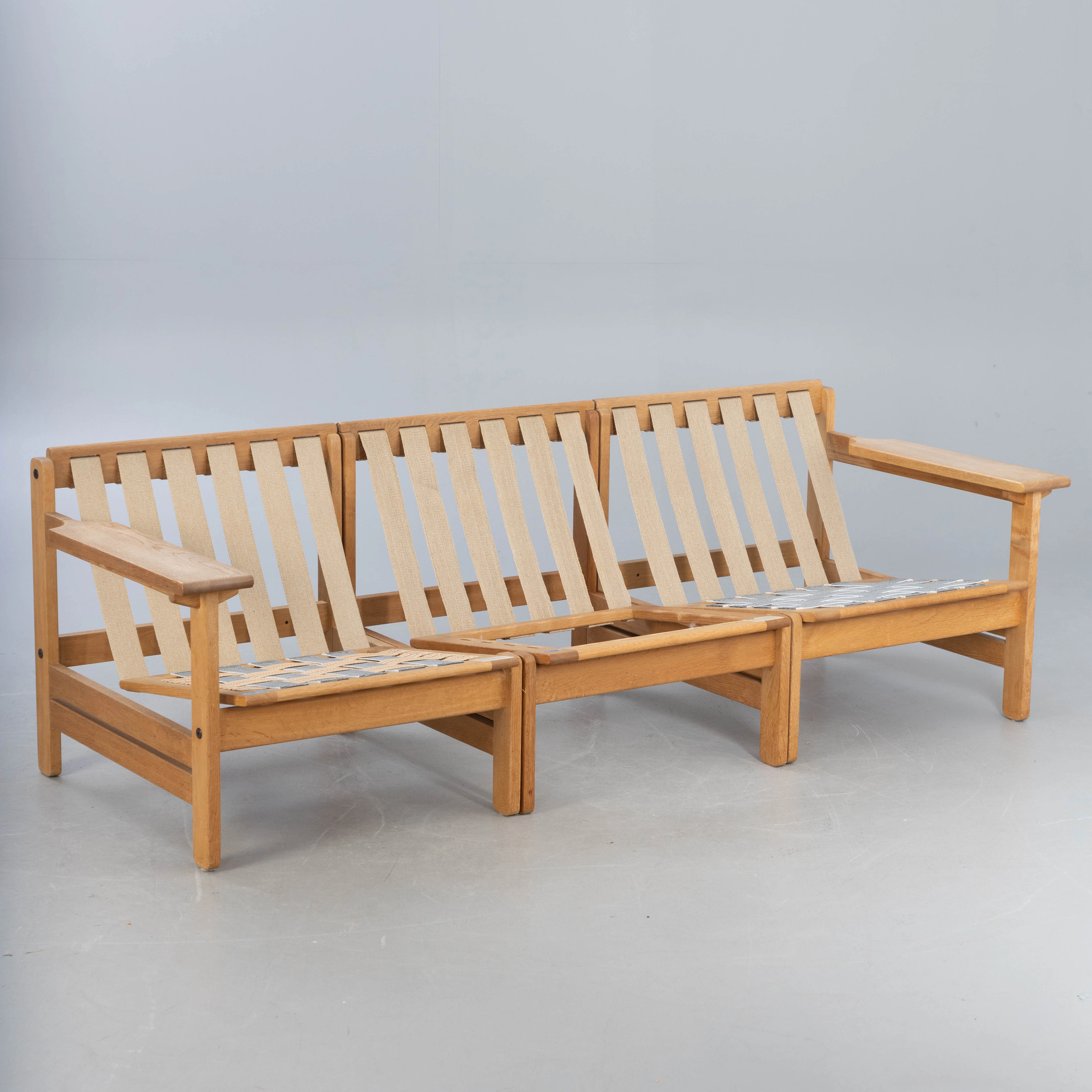 AKSEL DAHL. K. P. Møbler, drei Sitzelemente / Sessel / Sofa in Eiche