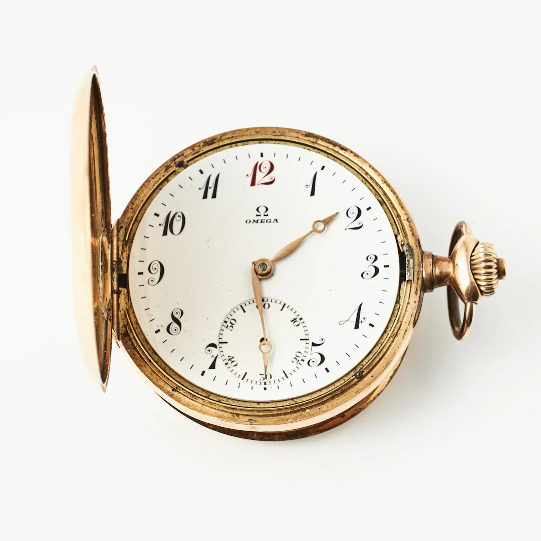 OMEGA, fickur, 14 k guld, savonett, vitemaljerad urtavla, arabiska