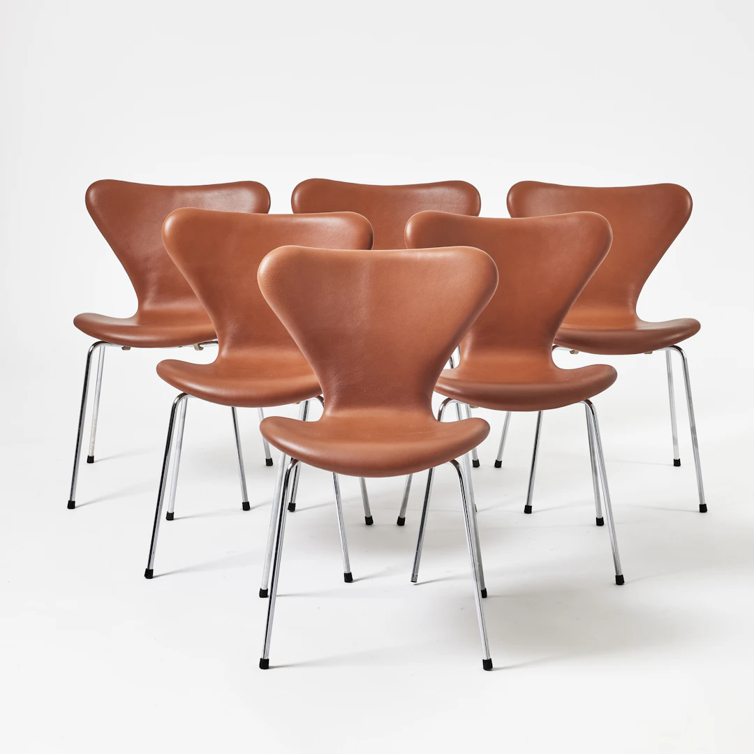 ARNE JACOBSEN. "Sjuan", stolar, sex stycken, Fritz Hansen, Danmark