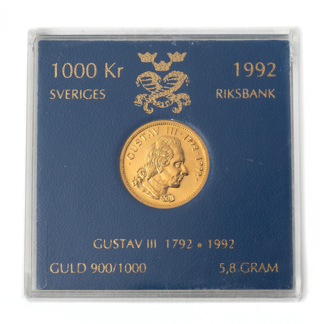 MINNESMYNT. 21,6 K guld, 1000 Kr, "Gustav III 1792-1992".