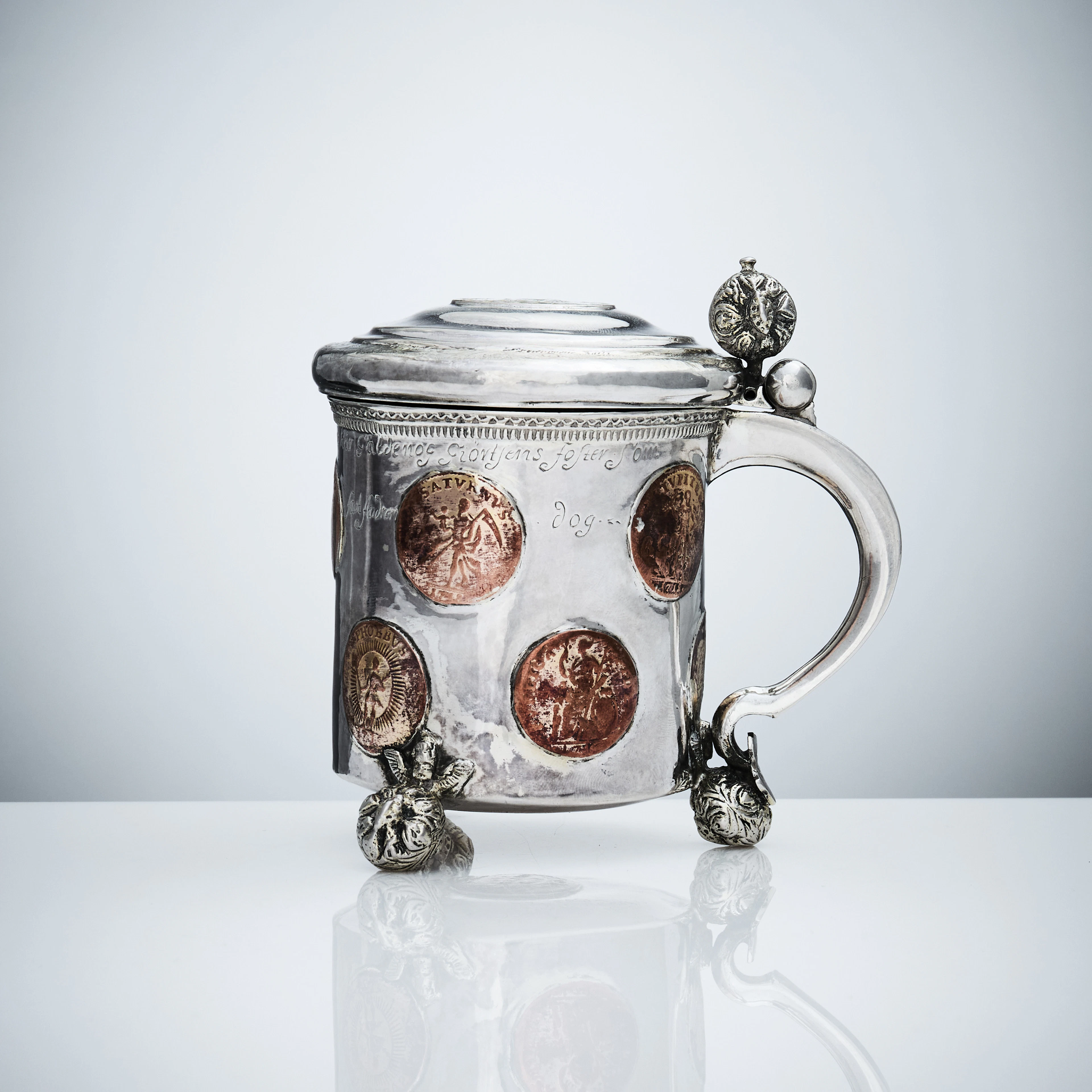 DRYCKESKANNA med NÖDMYNT, liten, silver, ostämplad, Sverige 1700-talets