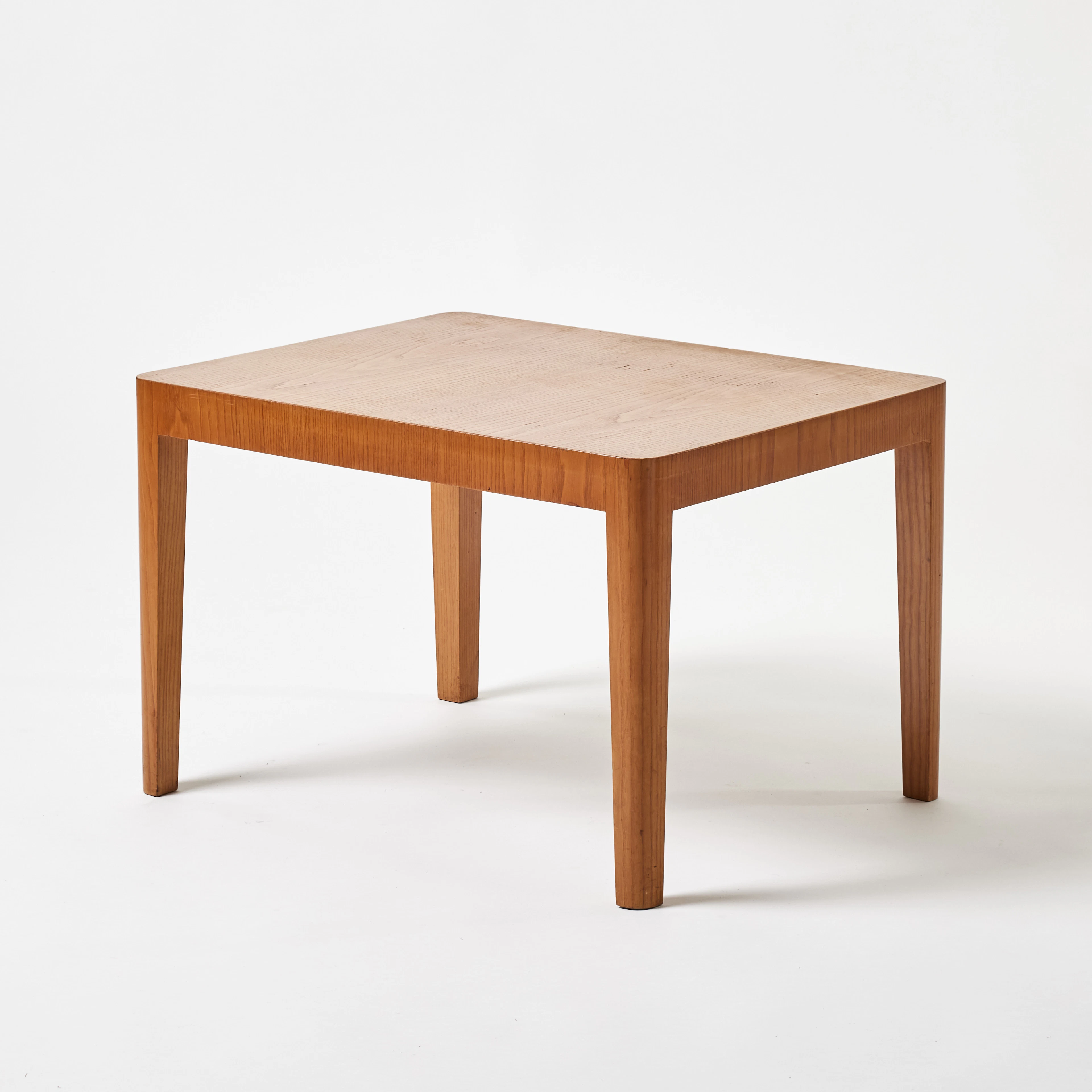 GUSTAF AXEL BERG. Sidobord, G. A. Berg, Stockholm 1936, fanerat i alm.