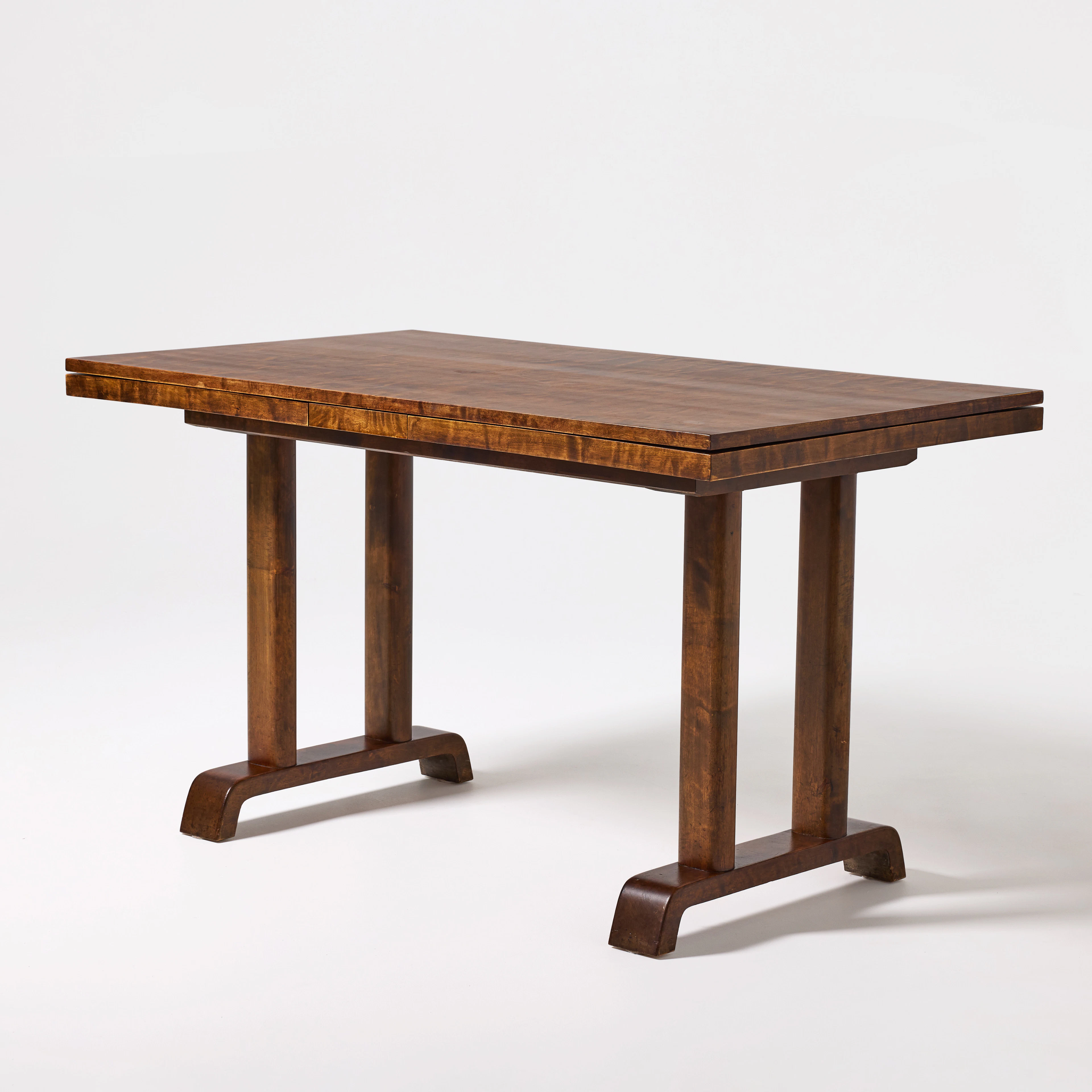 AXEL LARSSON. Matbord, Svenska Möbelfabrikerna, Bodafors 1930-tal