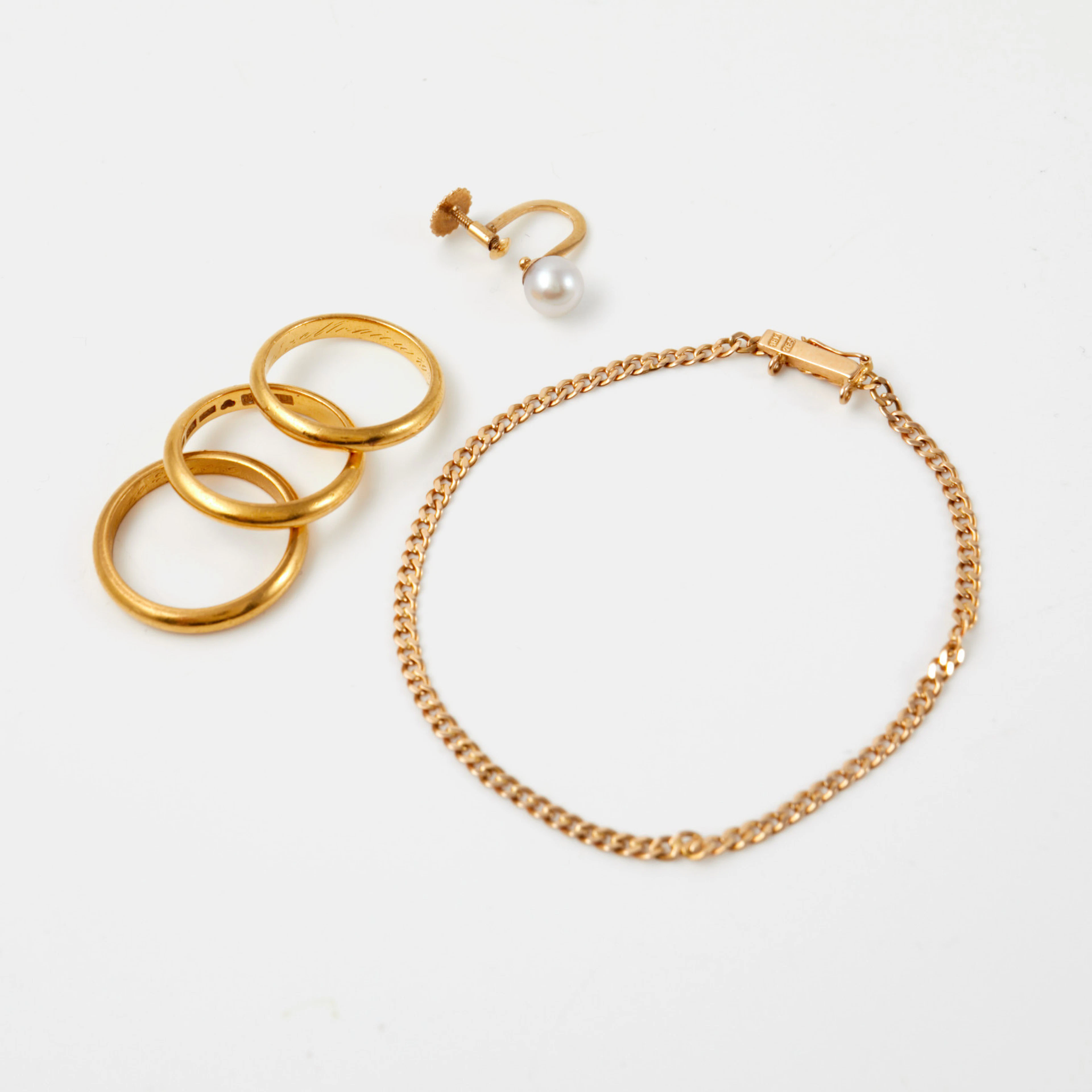 RINGAR, 3 st, varav 2 st 23 k guld, 1 st 18 k guld, ARMBAND, ÖRHÄNGE