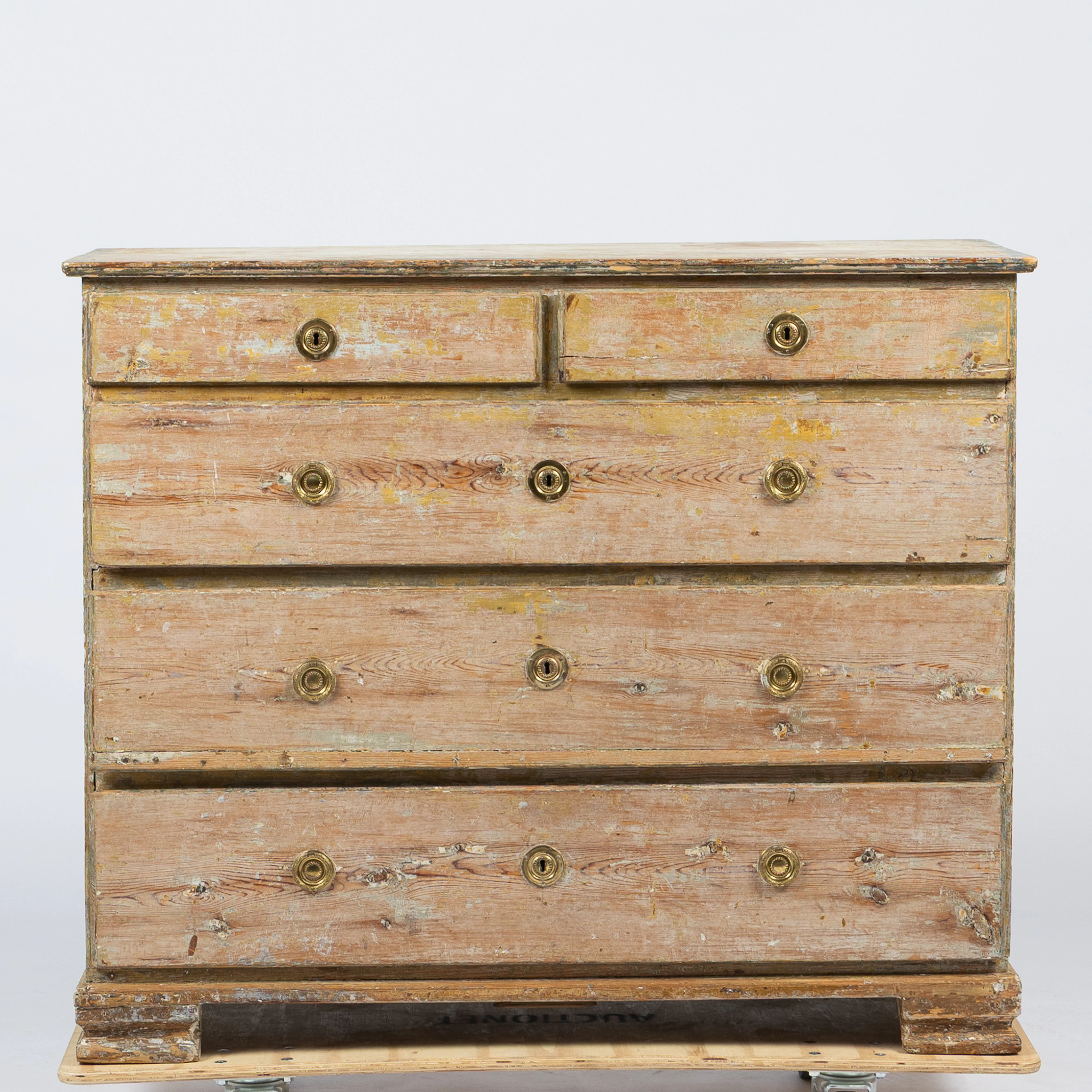 BYRÅ, 5-lådig, gustaviansk, bemålat trä, 1700-senare del.